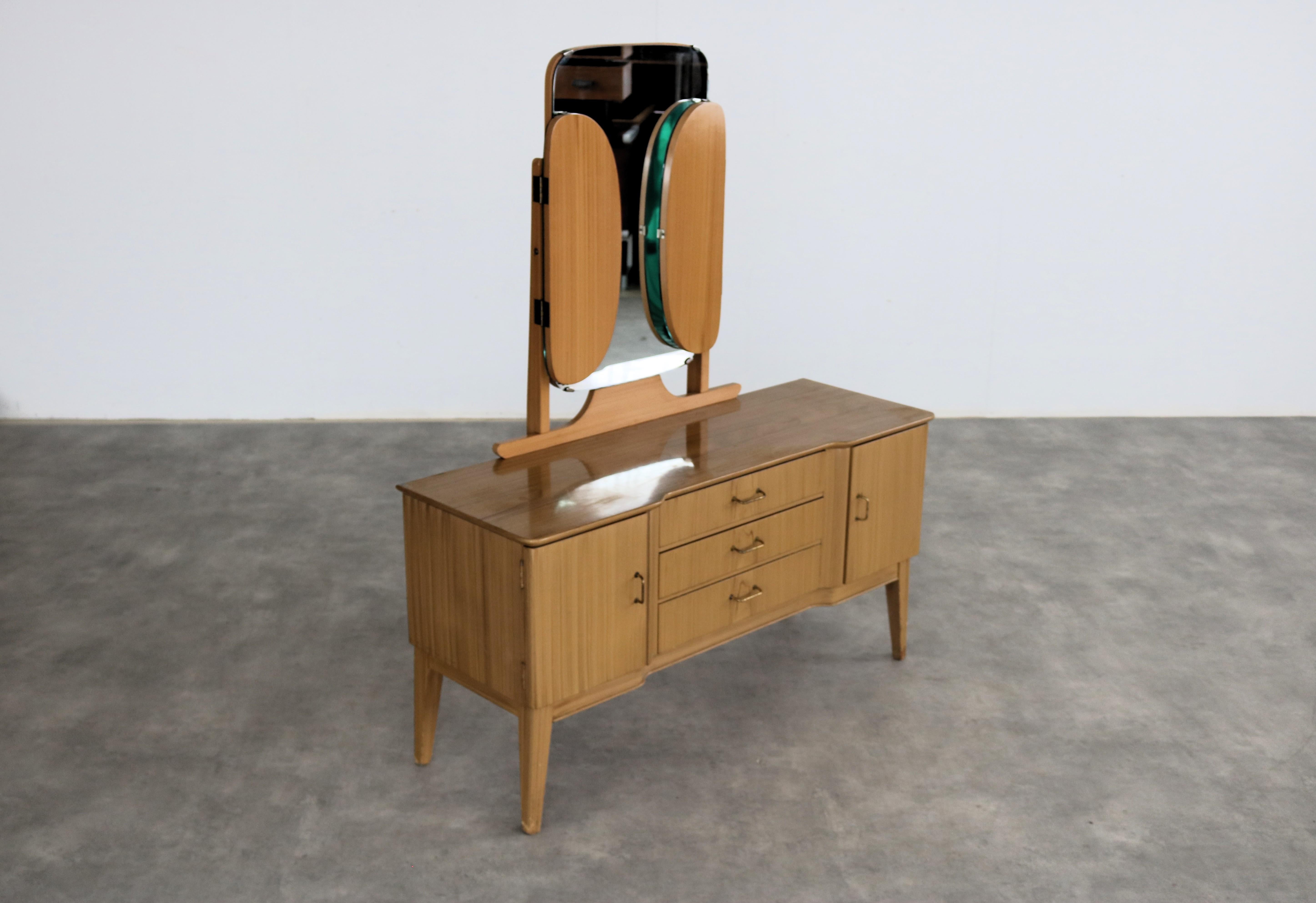 Tavolino da toilette vintage  mobile  1960s  Svezia in vendita 3
