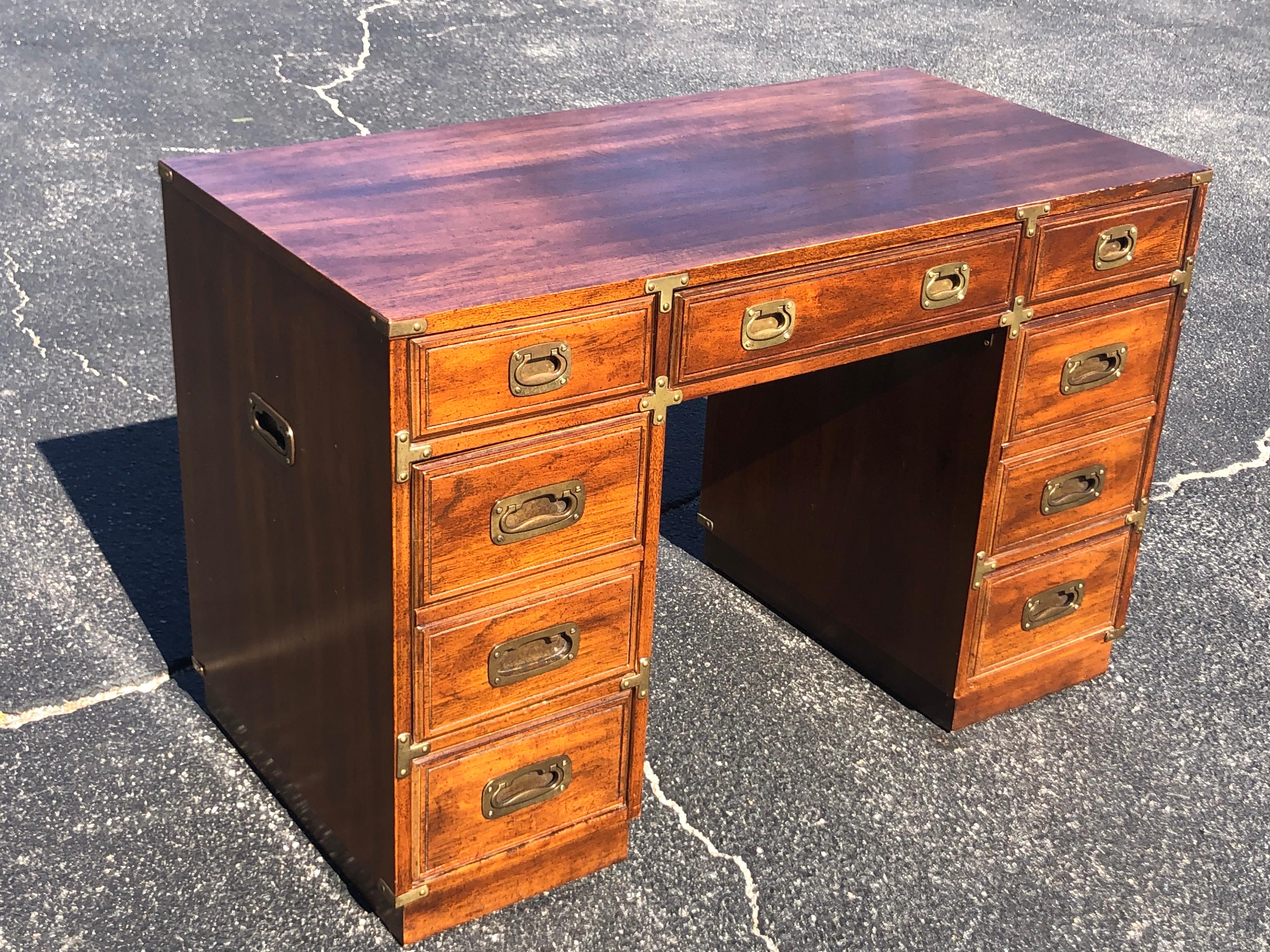 Vintage Drexel Campaign Desk In Good Condition In Redding, CT