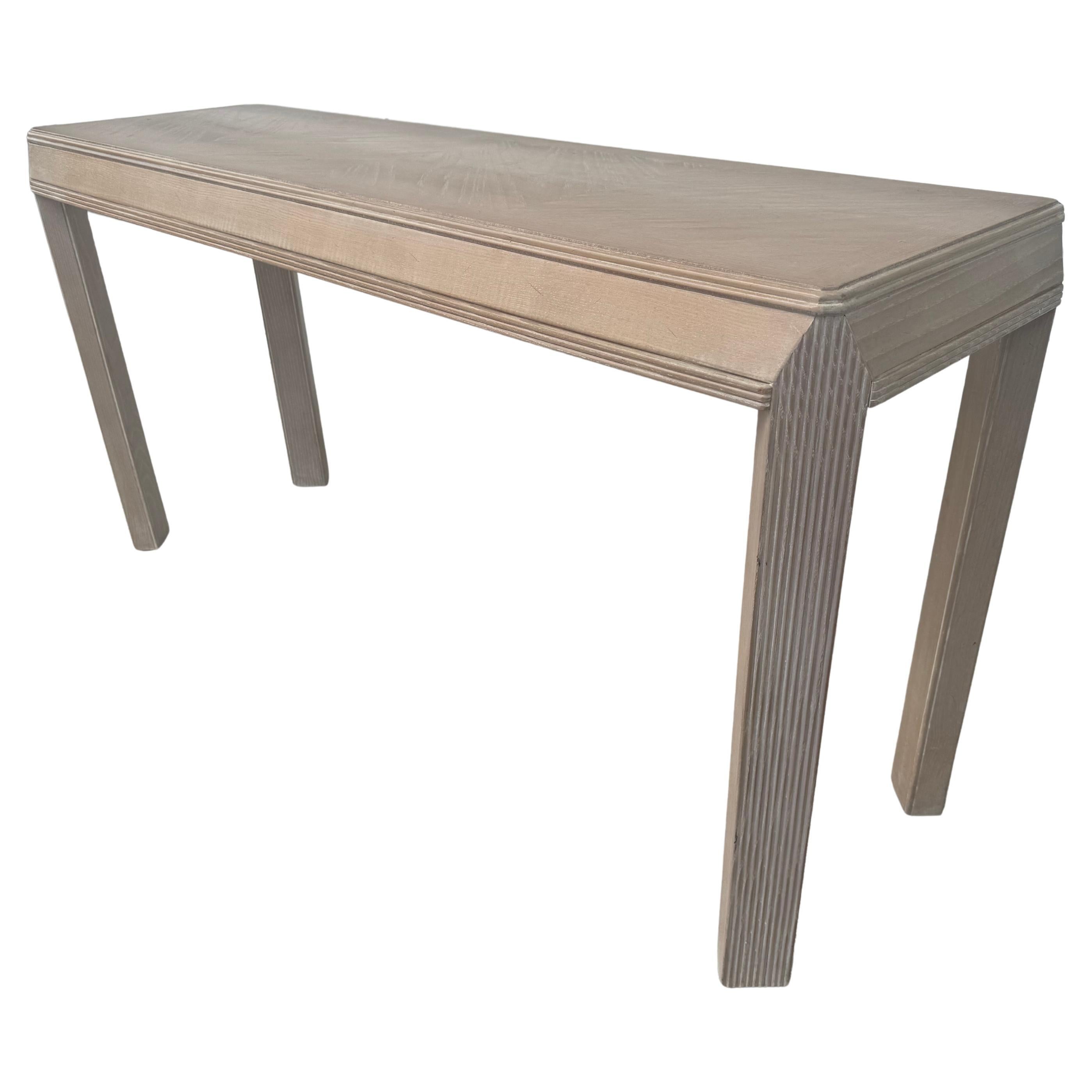 Tavolo consolle Transitions d
epoca in Oak Oak cerato con gambe in canna a matita Drexel in vendita