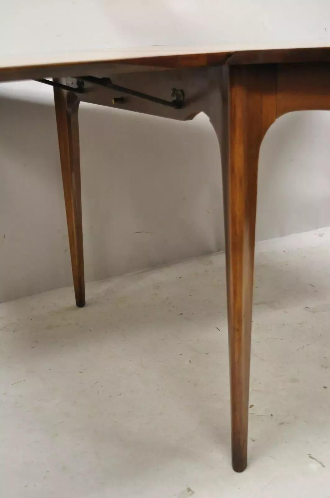 Vintage Drexel Dateline John Van Koert Mahagoni-Esstisch mit ausziehbarem Ausziehtisch im Angebot 3