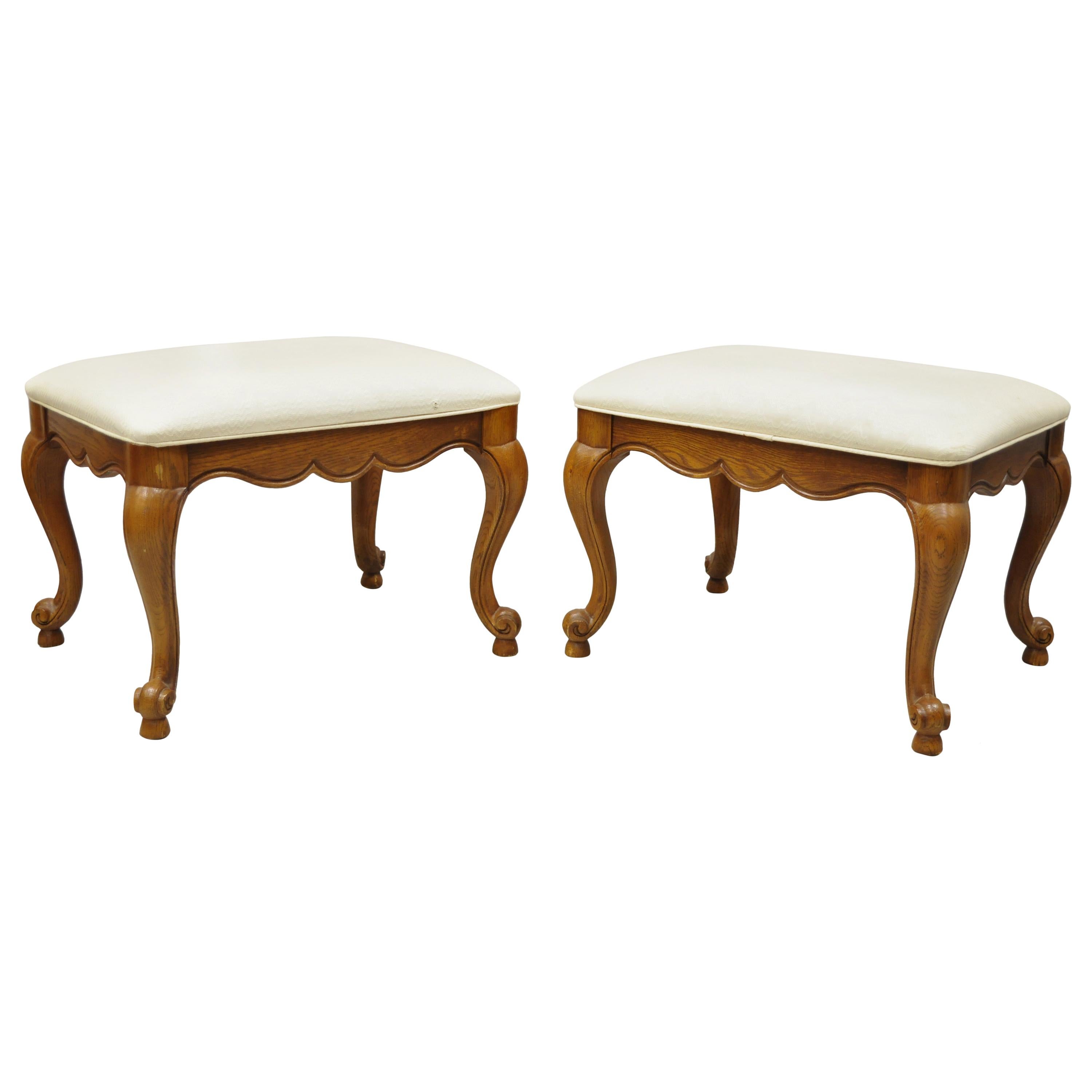 Vintage Drexel French Provincial Oakwood Cabriole Leg Stool Bench, a Pair