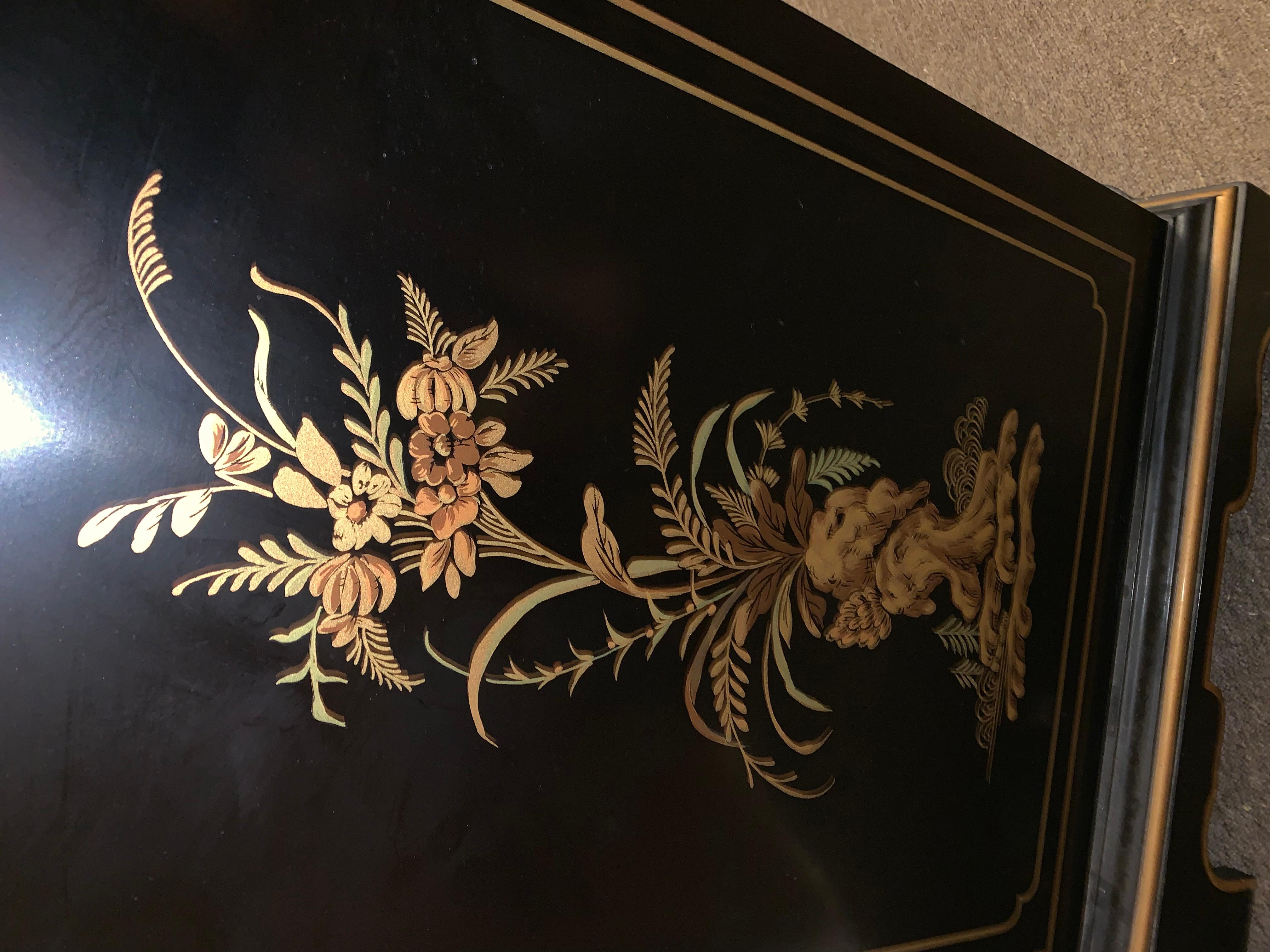 Vintage Drexel Hand Painted Black Chinoiserie Three-Drawer Dresser or Nightstand For Sale 5