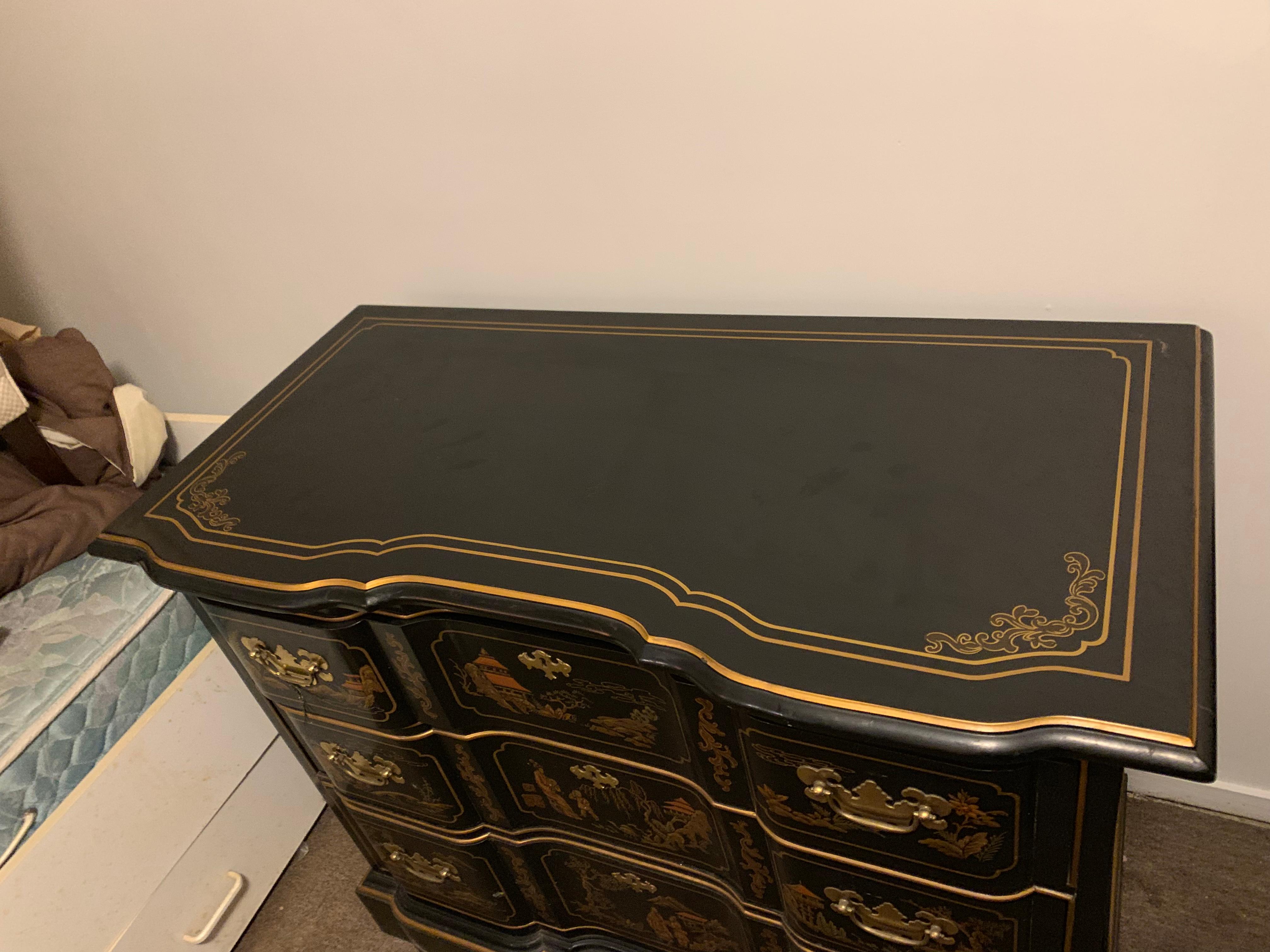 Vintage Drexel Hand Painted Black Chinoiserie Three-Drawer Dresser or Nightstand In Good Condition For Sale In Chicago, IL