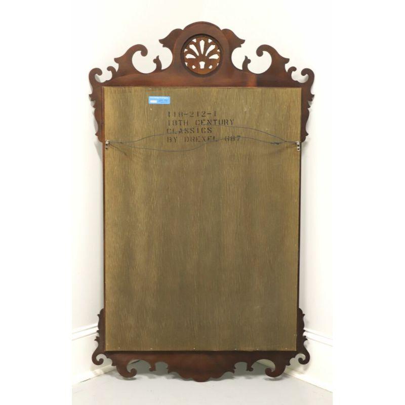 20th Century DREXEL HERITAGE 18th Century Classic Chippendale Beveled Wall Mirror For Sale