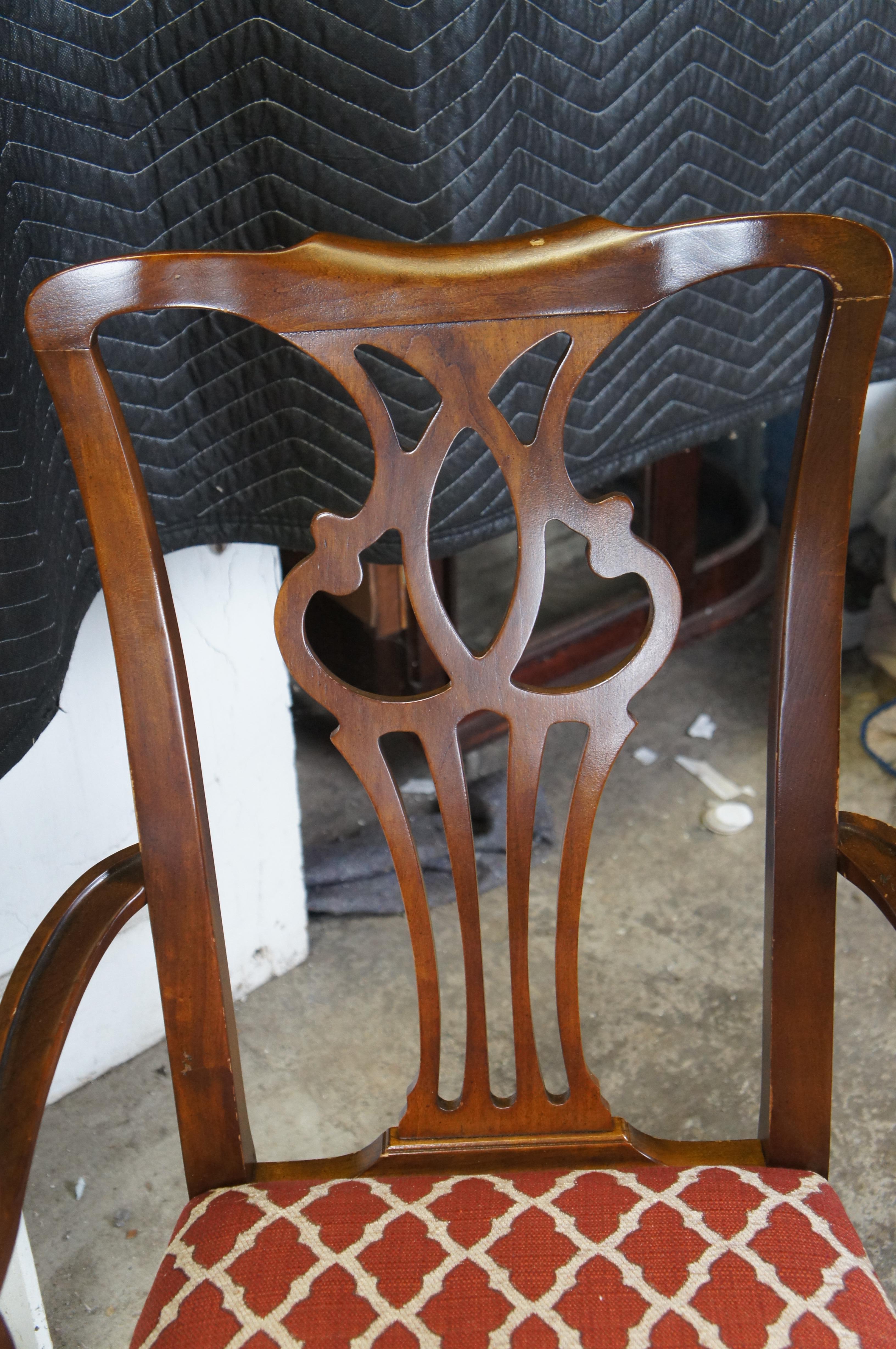 Vintage Drexel Heritage Kirsche Amerikanische Chippendale Stil durchbohrt Esszimmerstühle im Zustand „Relativ gut“ im Angebot in Dayton, OH