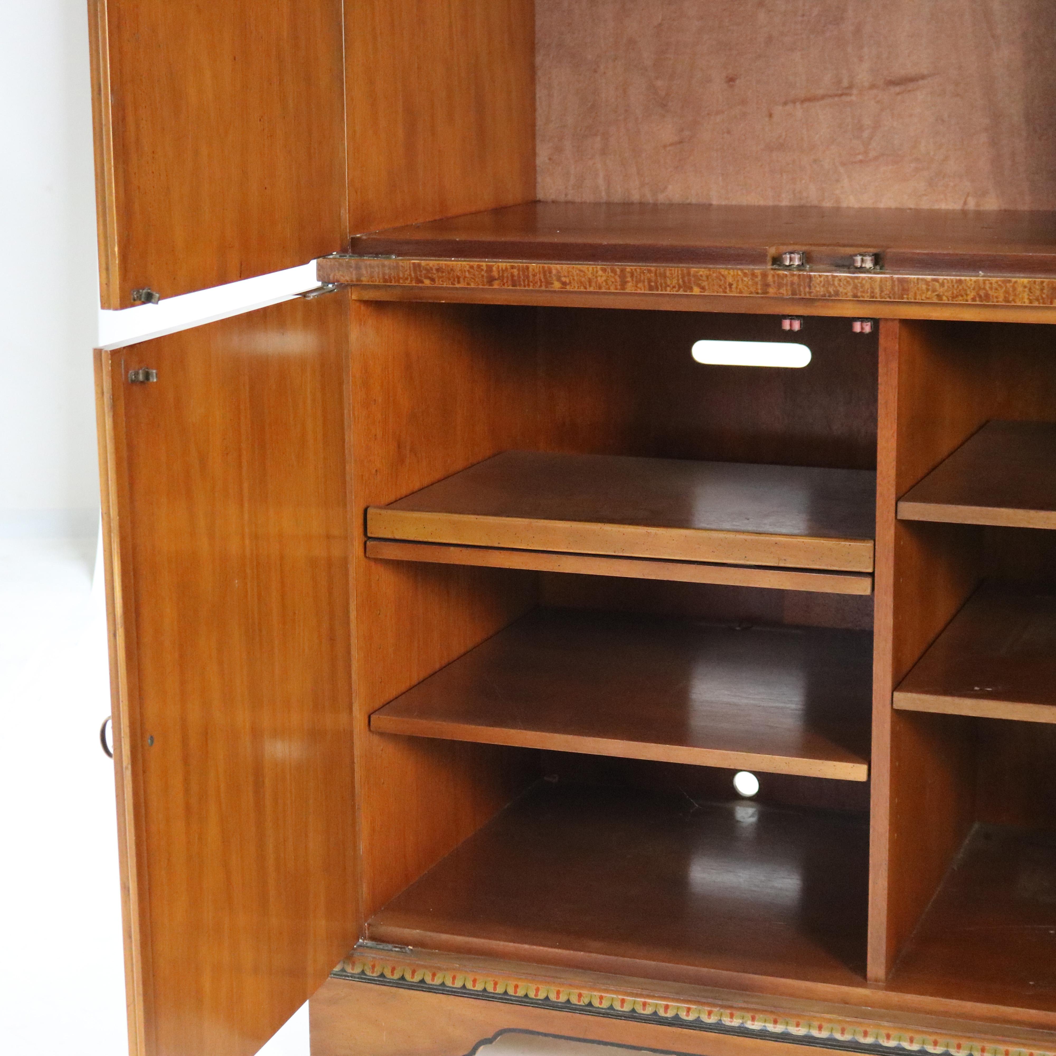 Vintage Drexel School English School Adams Style Neoclassical Armoire 20thC en vente 4