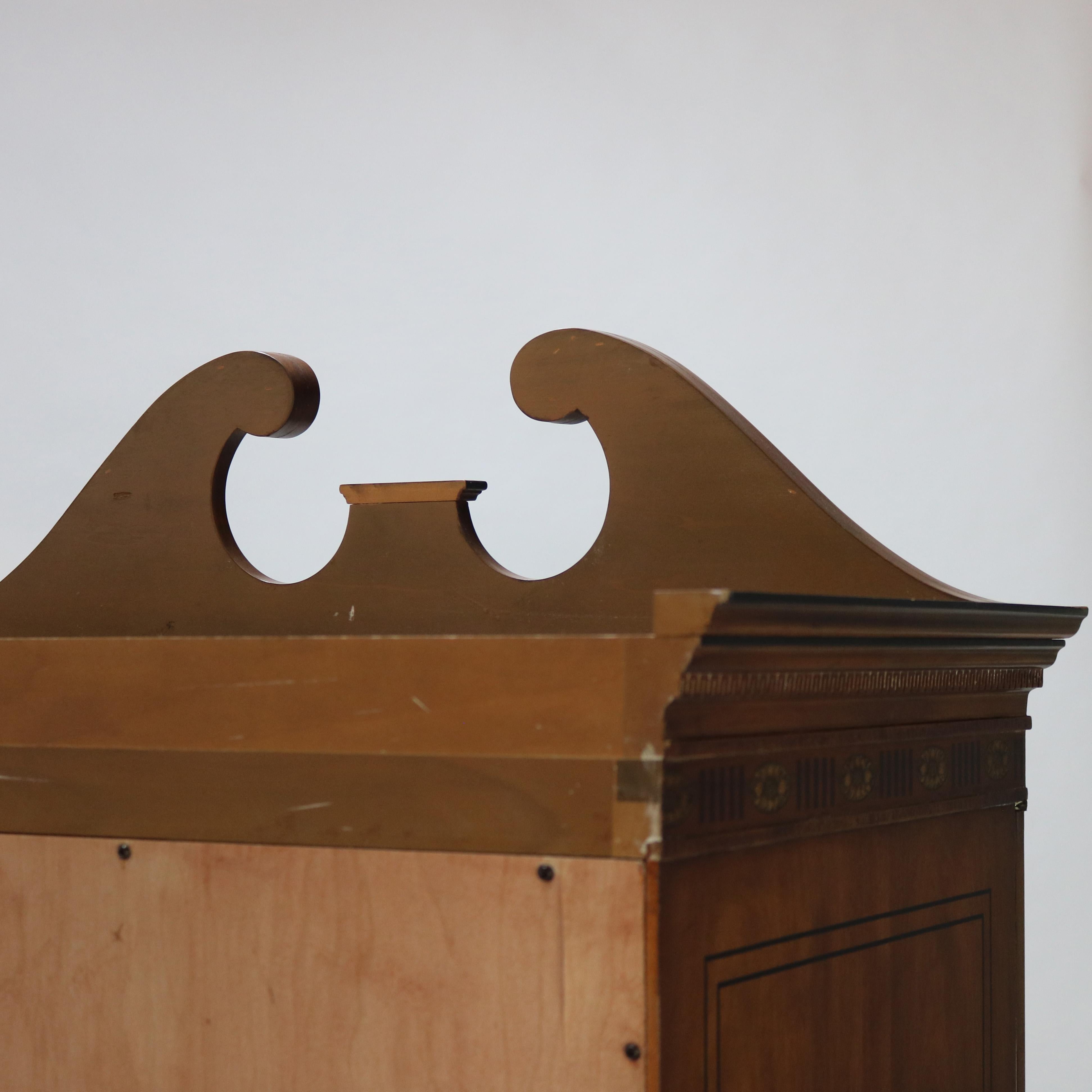 Vintage Drexel School English School Adams Style Neoclassical Armoire 20thC en vente 13