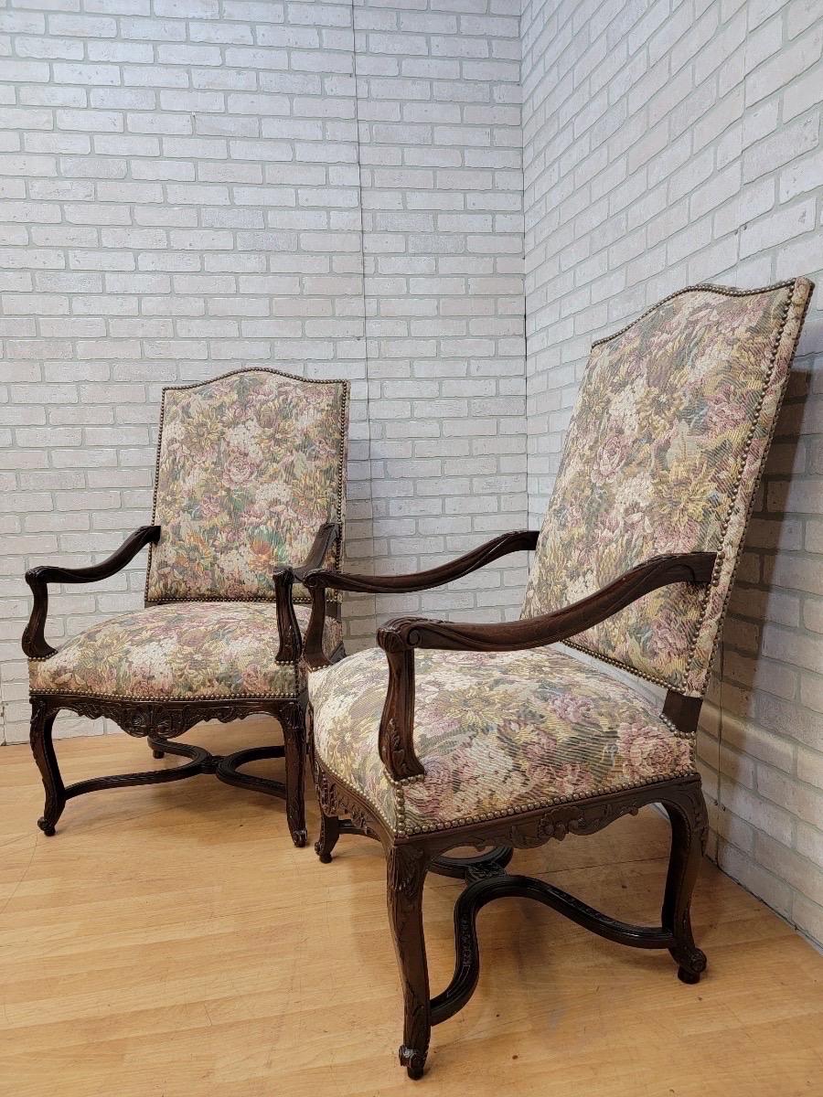 Walnut Vintage Drexel Heritage French Provincial Louis XV Style Armchairs - Pair For Sale