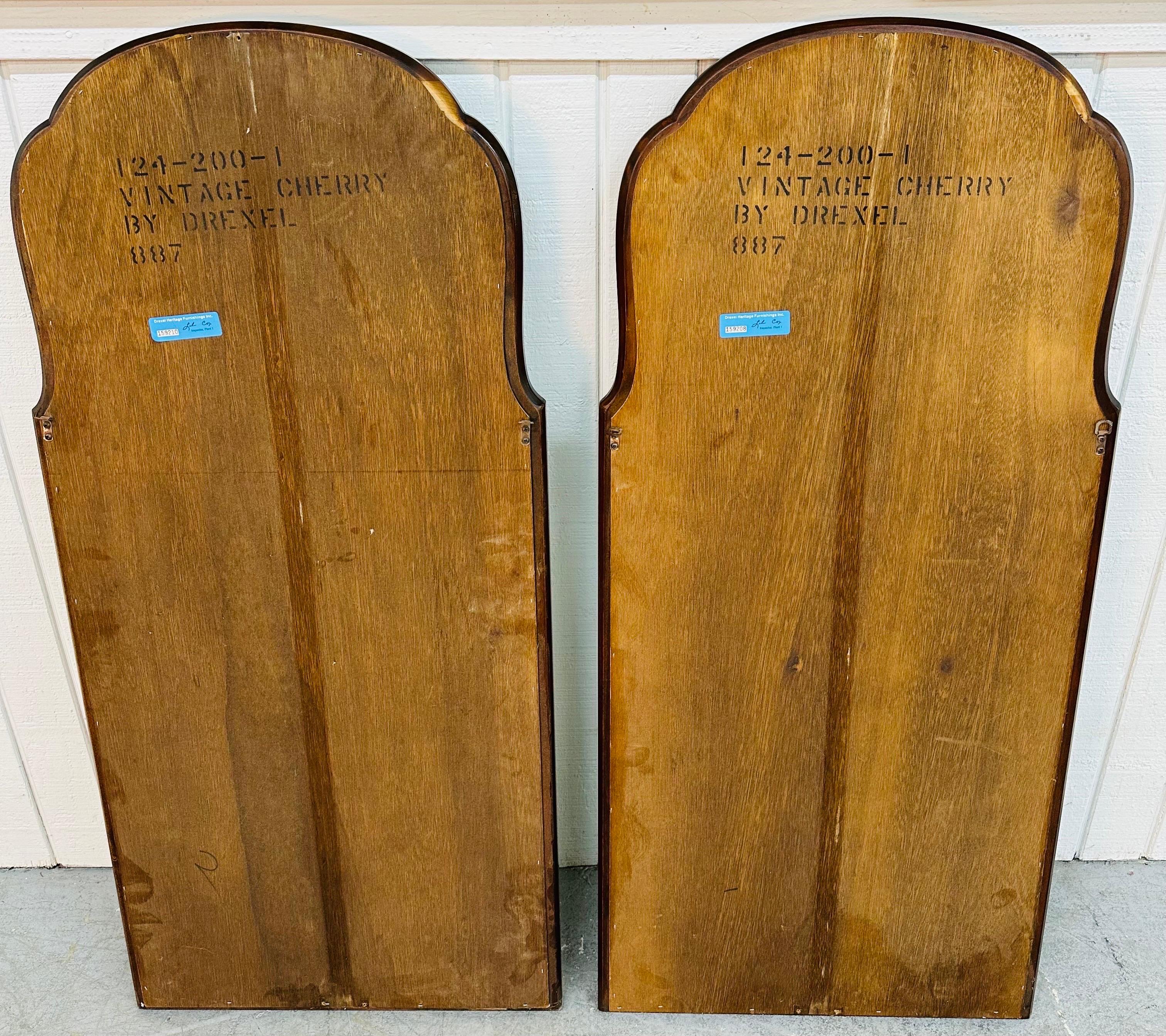 Vintage Drexel Heritage Mahogany Wall Mirrors - Set of 2 In Good Condition For Sale In Clarksboro, NJ