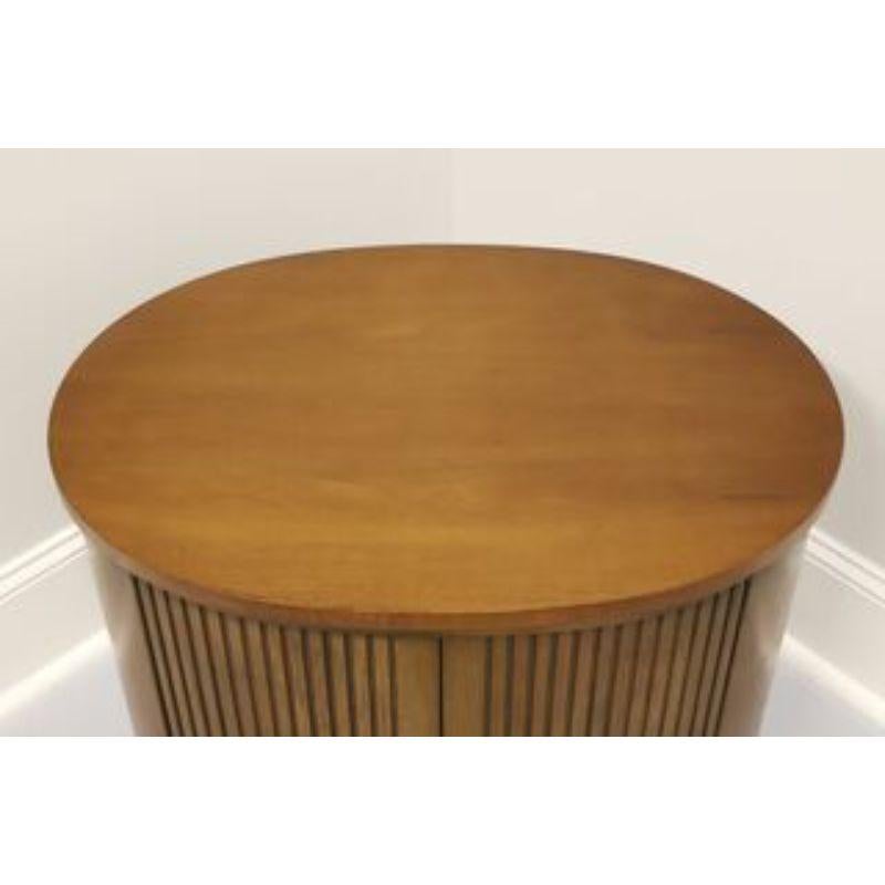 DREXEL Pan Tempo Mid Century Oval Cabinet Accent Table In Good Condition In Charlotte, NC