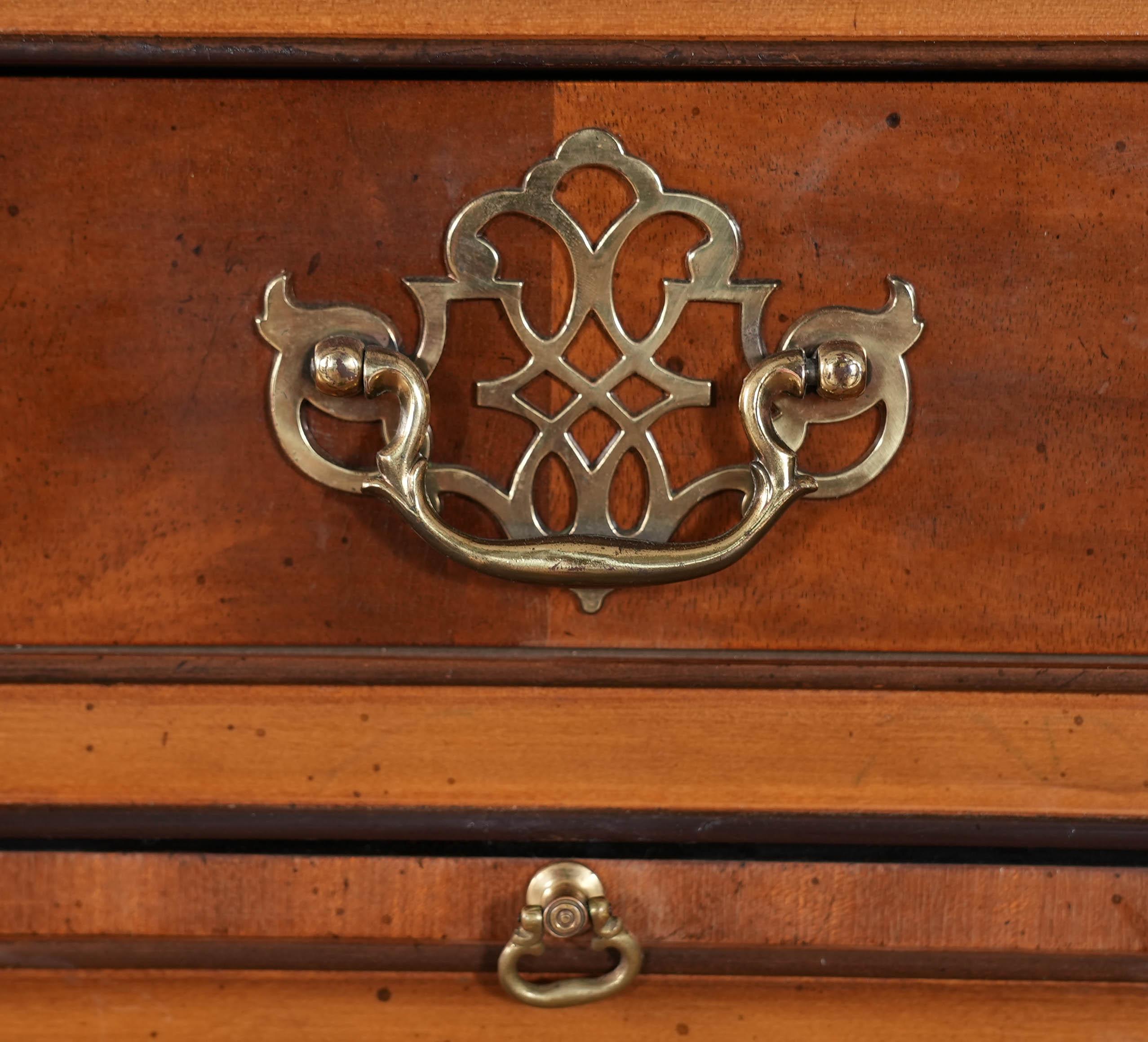 Nord-américain Buffet vintage Drexel en vente