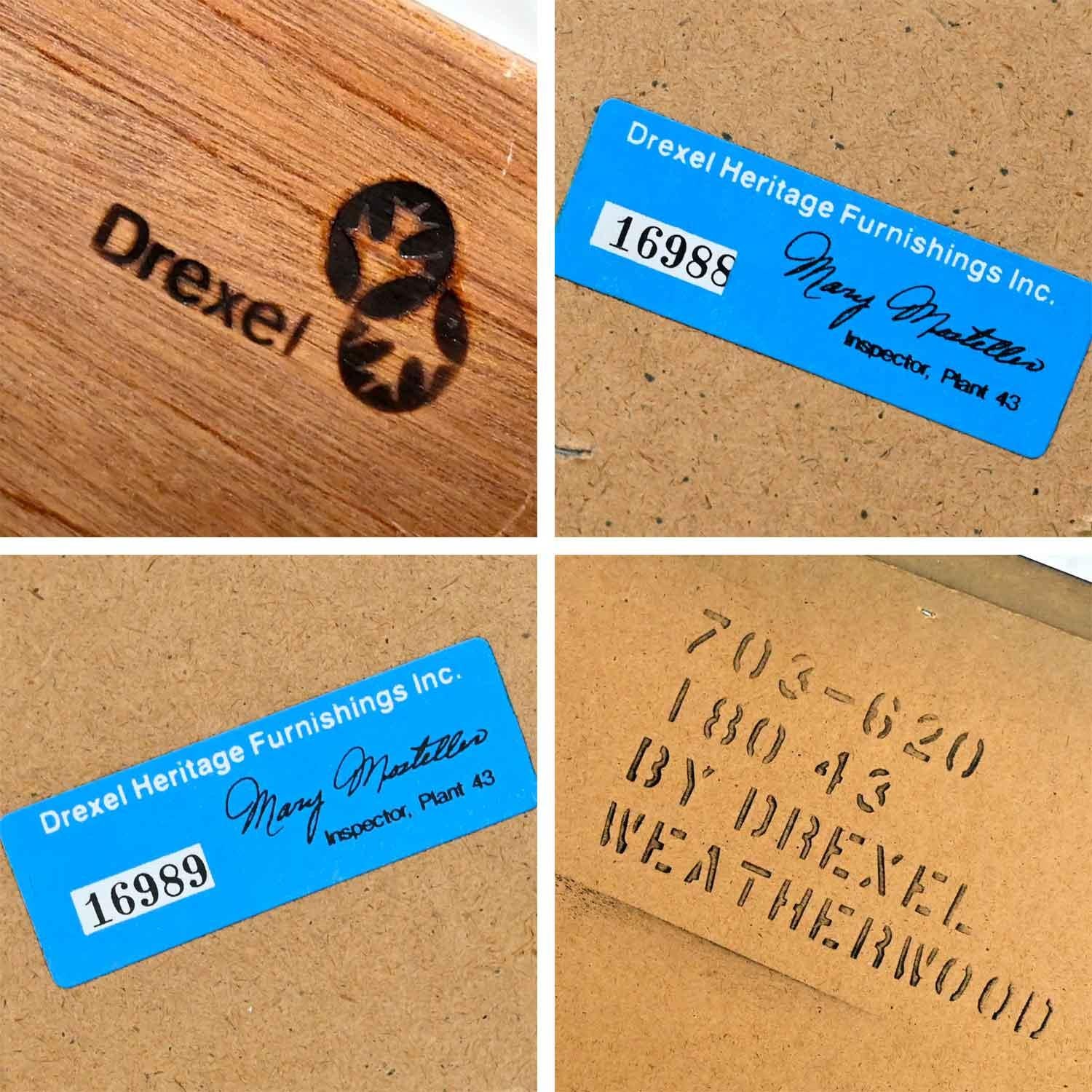 Paire de tables de nuit vintage Drexel Weatherwood Collection Campaign Cabinet Style en vente 7