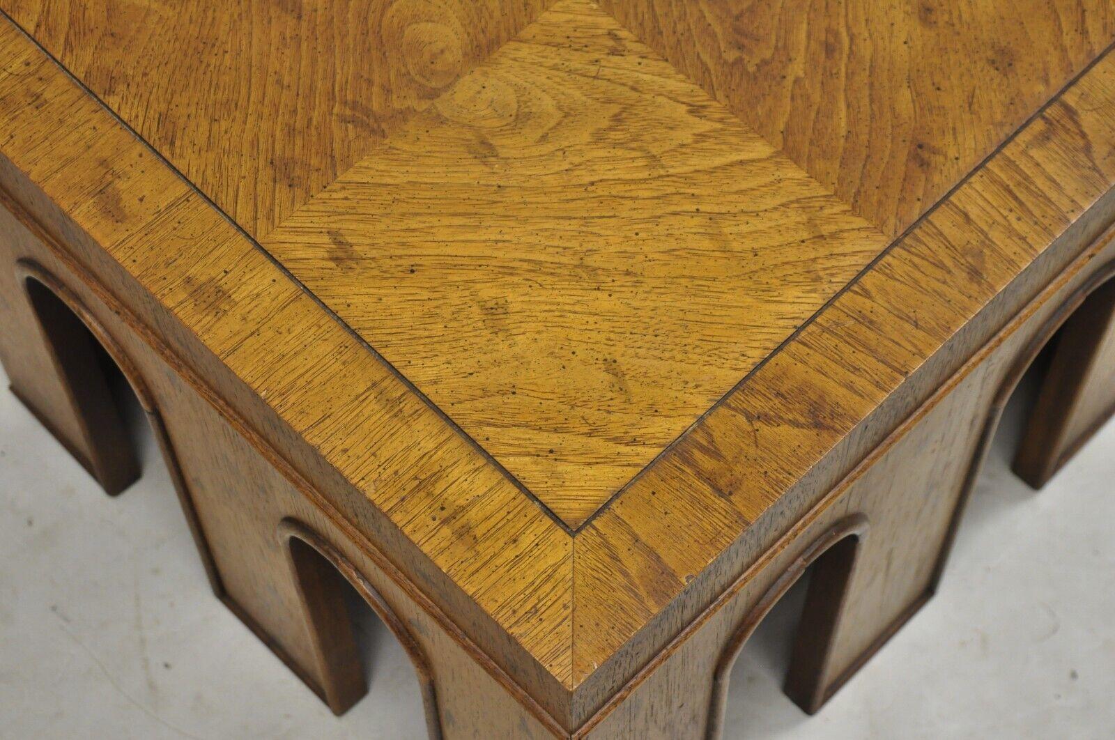 Wood Vintage Drexel Wellington Arched Sides Hollywood Regency Side Table For Sale