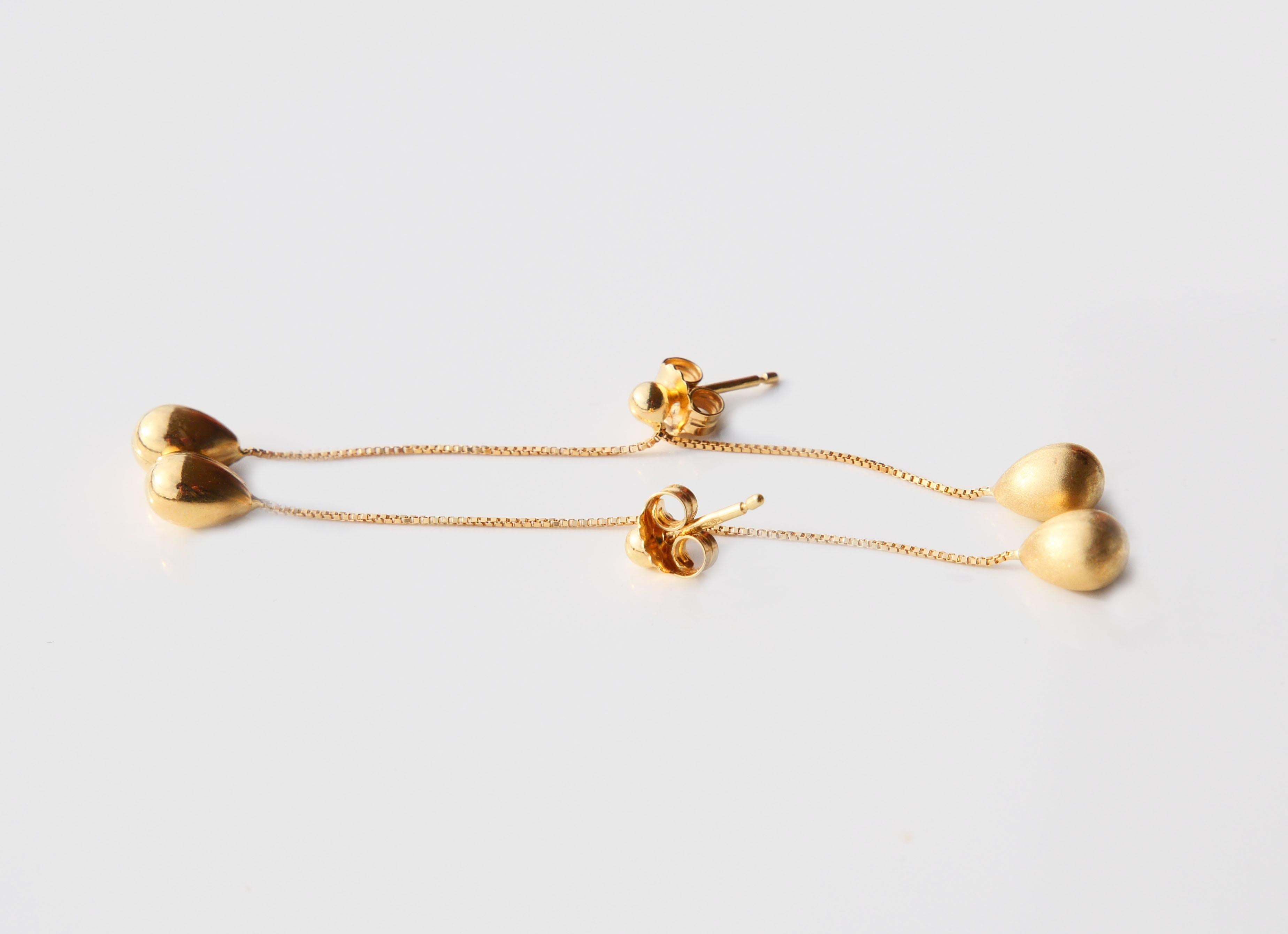 Vintage Drop Dangle Earrings solid 18K Gold / 2 gr For Sale 5