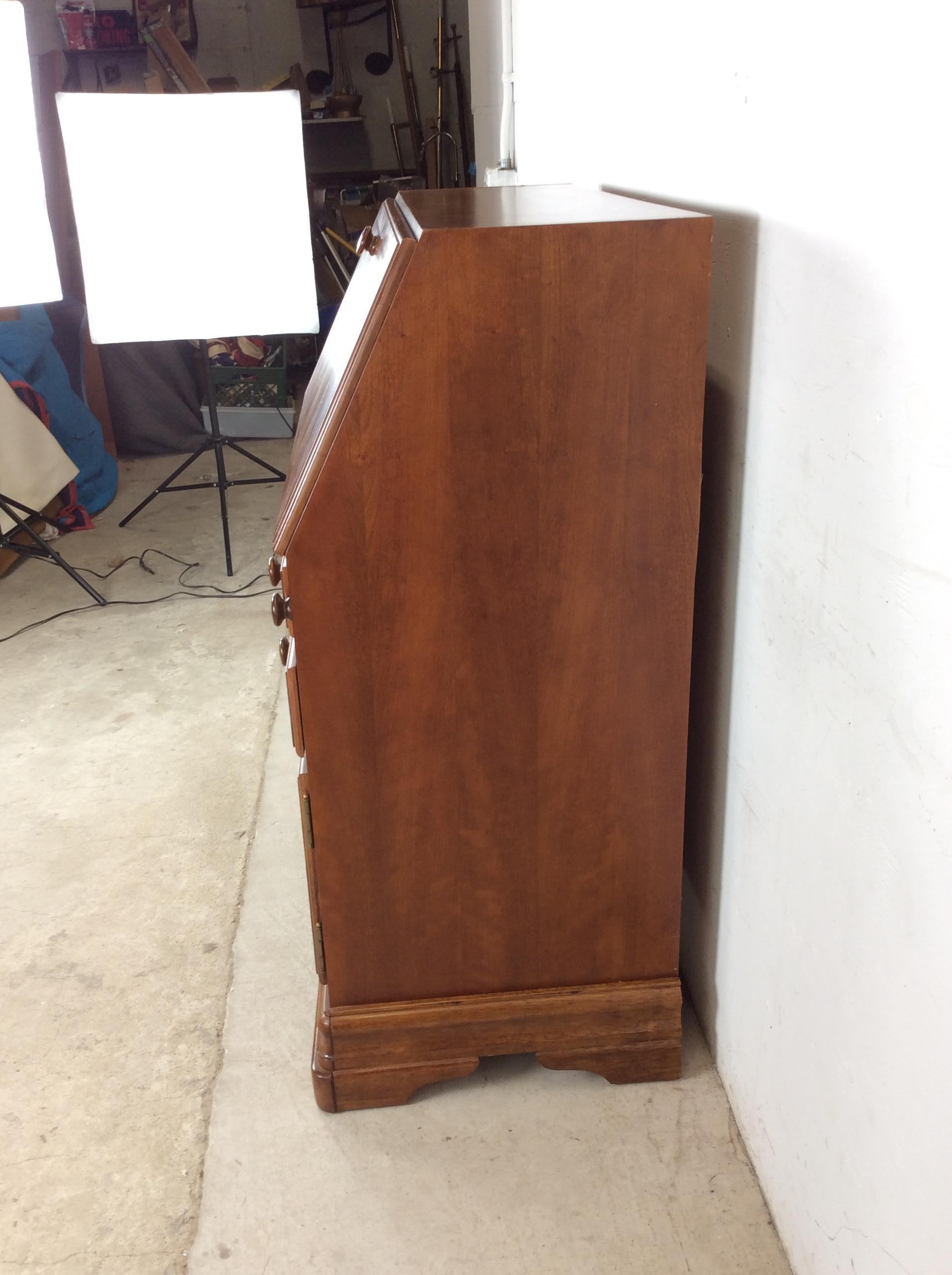 Vintage Drop Front Sekretär mit reichlich Stauraum im Angebot 5