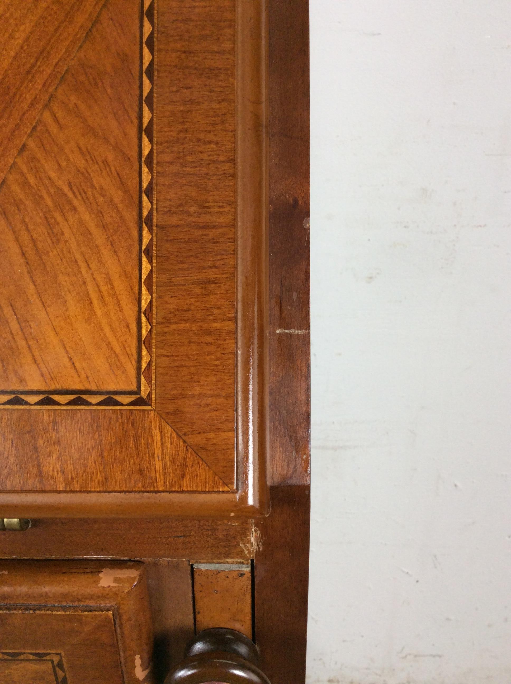 Vintage Drop Front Sekretär mit reichlich Stauraum (20. Jahrhundert) im Angebot