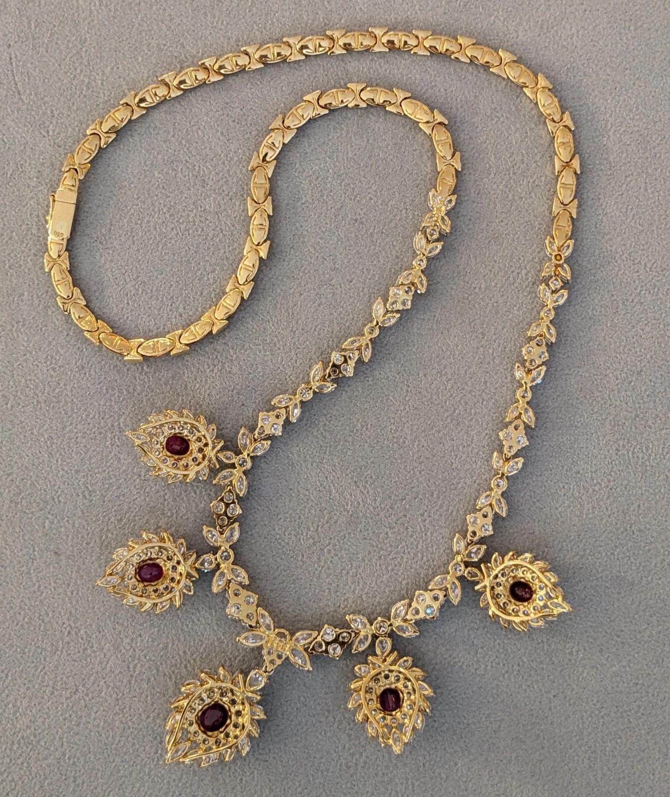 Collana vintage con rubini e diamanti in oro giallo 18 carati in vendita 3