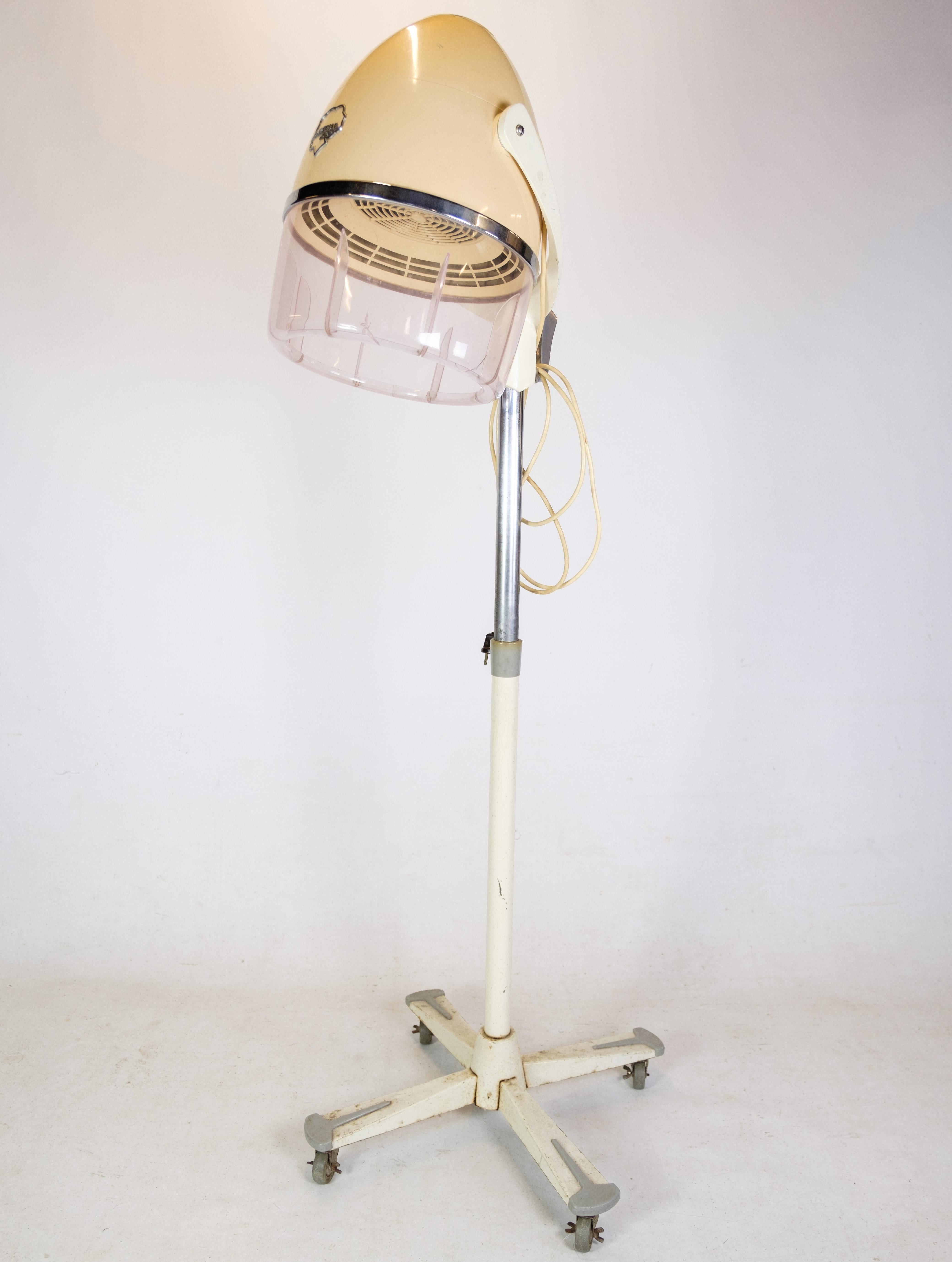 Mid-20th Century Vintage Drying Helmet model imperial From The 1950's For Sale