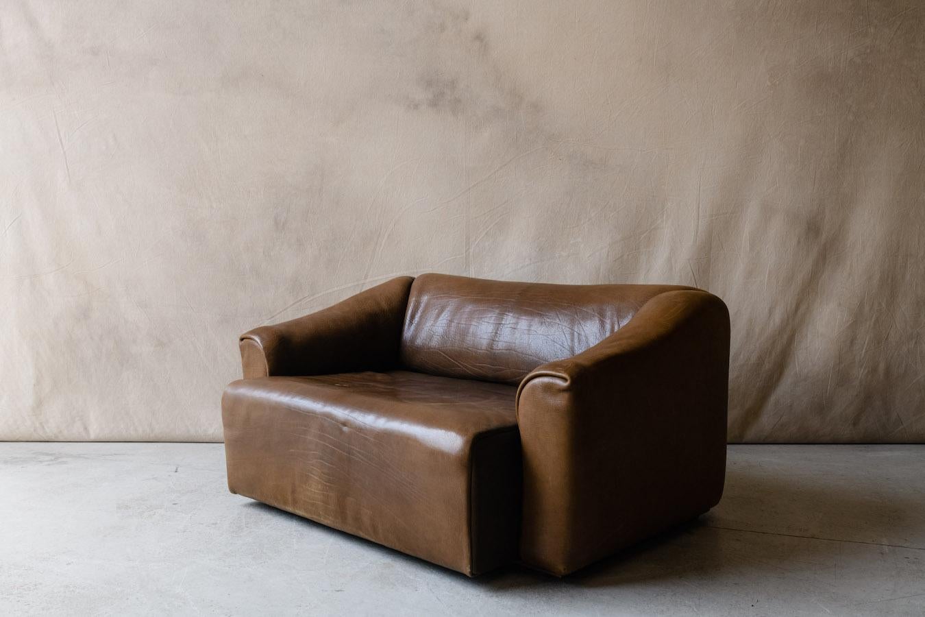 Vintage DS-47 Leather Sofa by De Sede, Circa 1970 For Sale 1