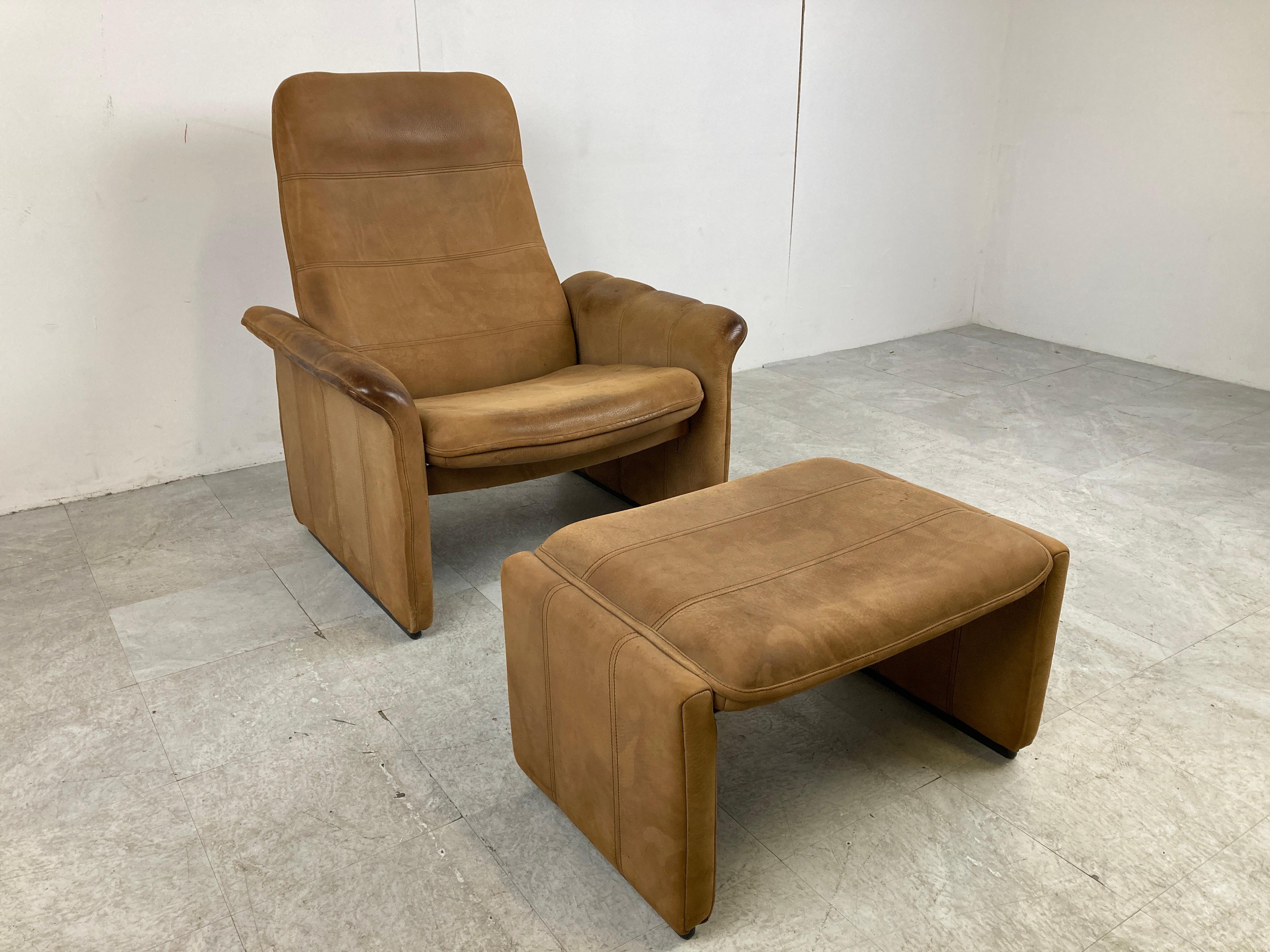 Vintage Ds 50 Leather Lounge Chair and Ottoman by De Sede, 1970s In Good Condition For Sale In HEVERLEE, BE