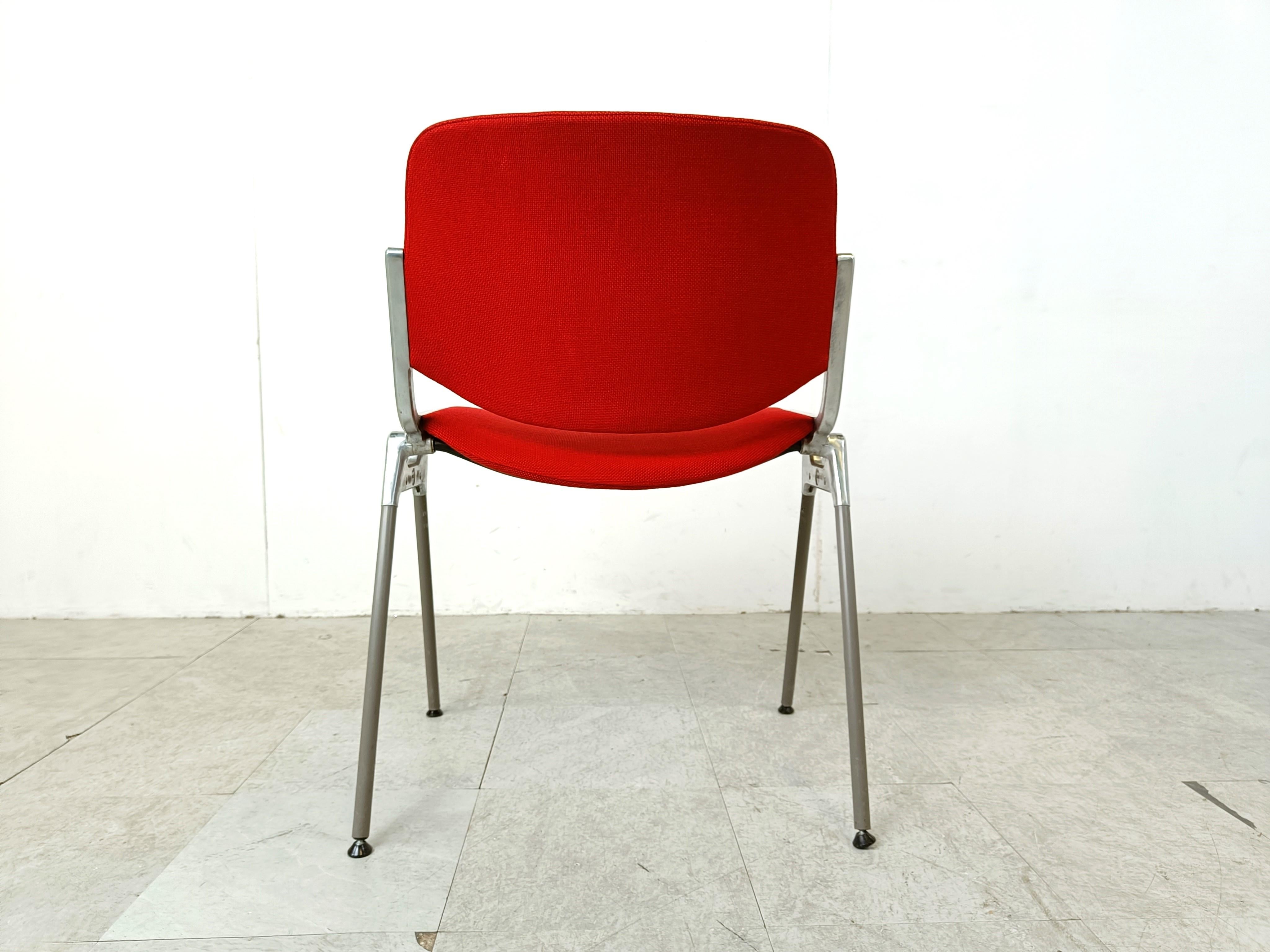 Vintage DSC 106 Side Chairs by Giancarlo Piretti for Castelli, 1970s For Sale 4