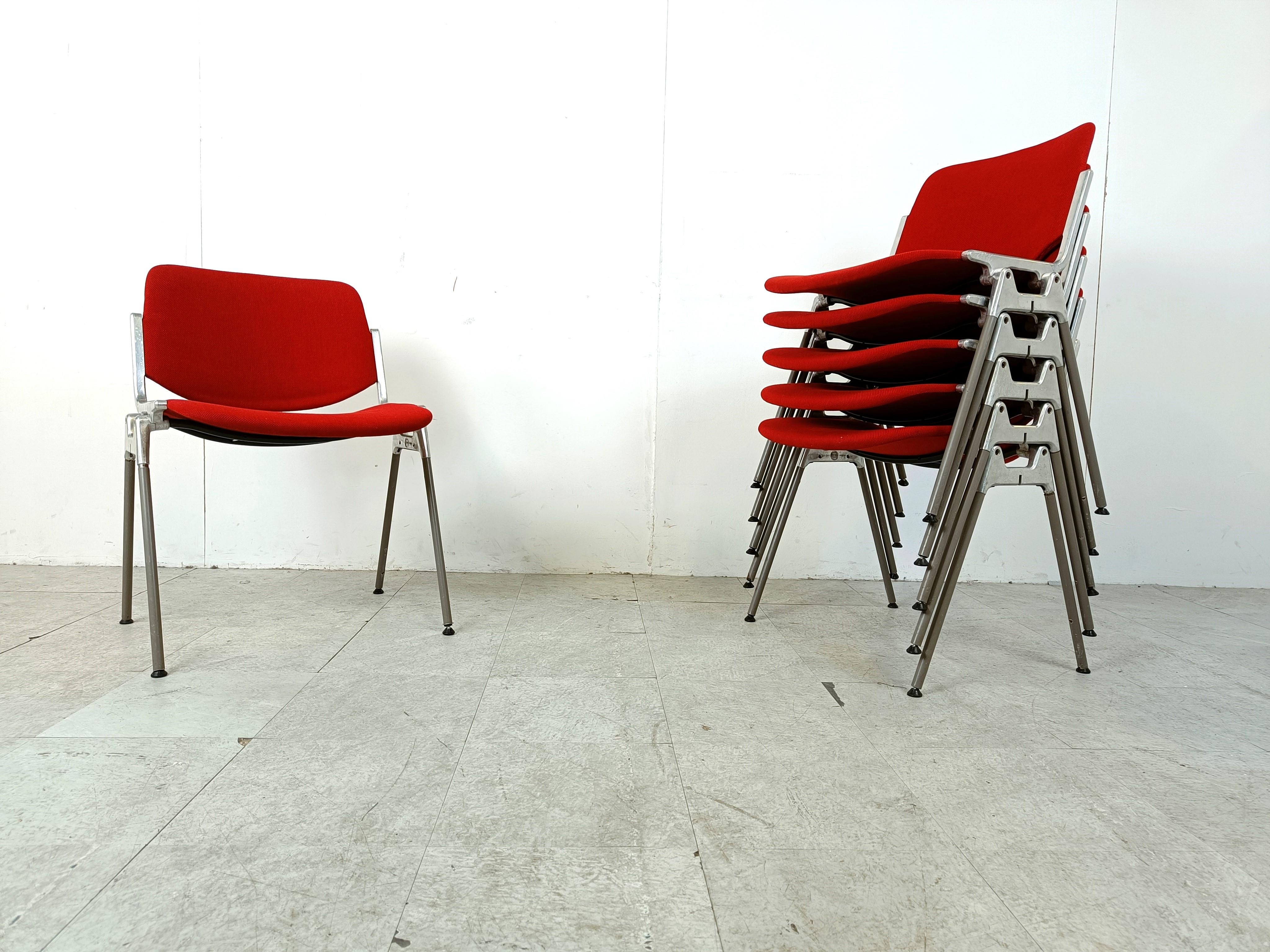 Mid-Century Modern Vintage DSC 106 Side Chairs by Giancarlo Piretti for Castelli, 1970s For Sale