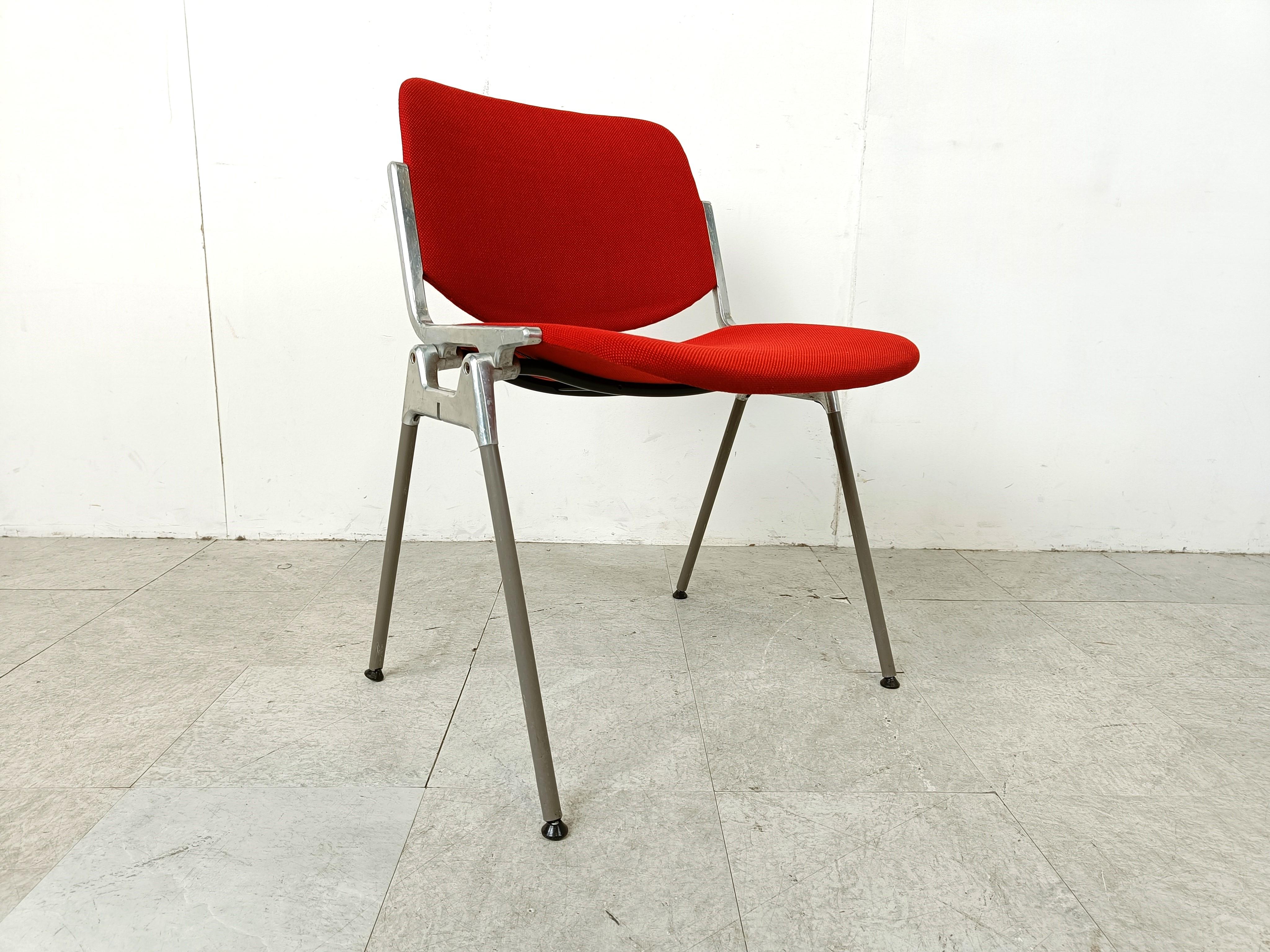 Vintage DSC 106 Side Chairs by Giancarlo Piretti for Castelli, 1970s For Sale 1