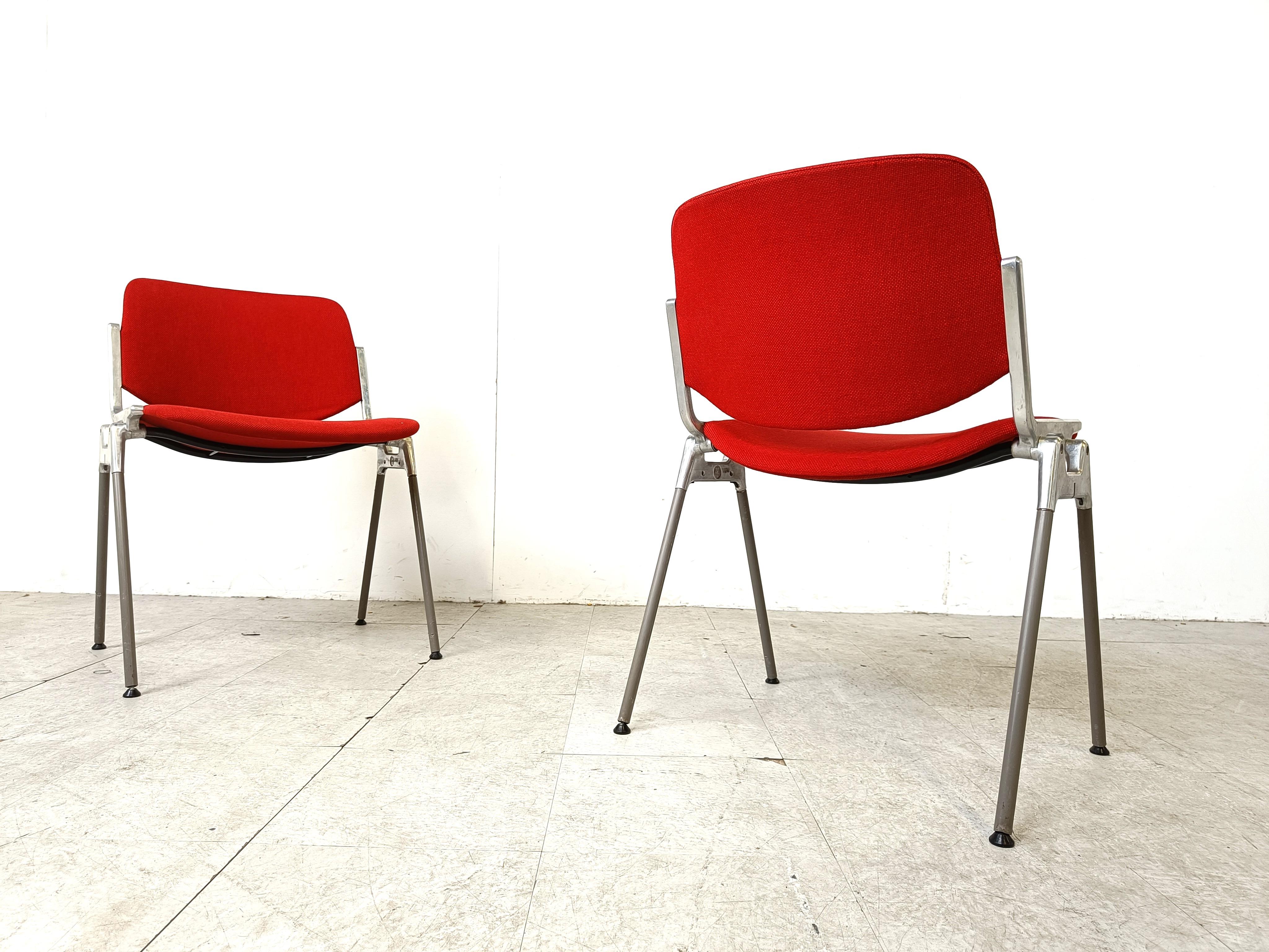 Vintage DSC 106 Side Chairs by Giancarlo Piretti for Castelli, 1970s set of 8 For Sale 4