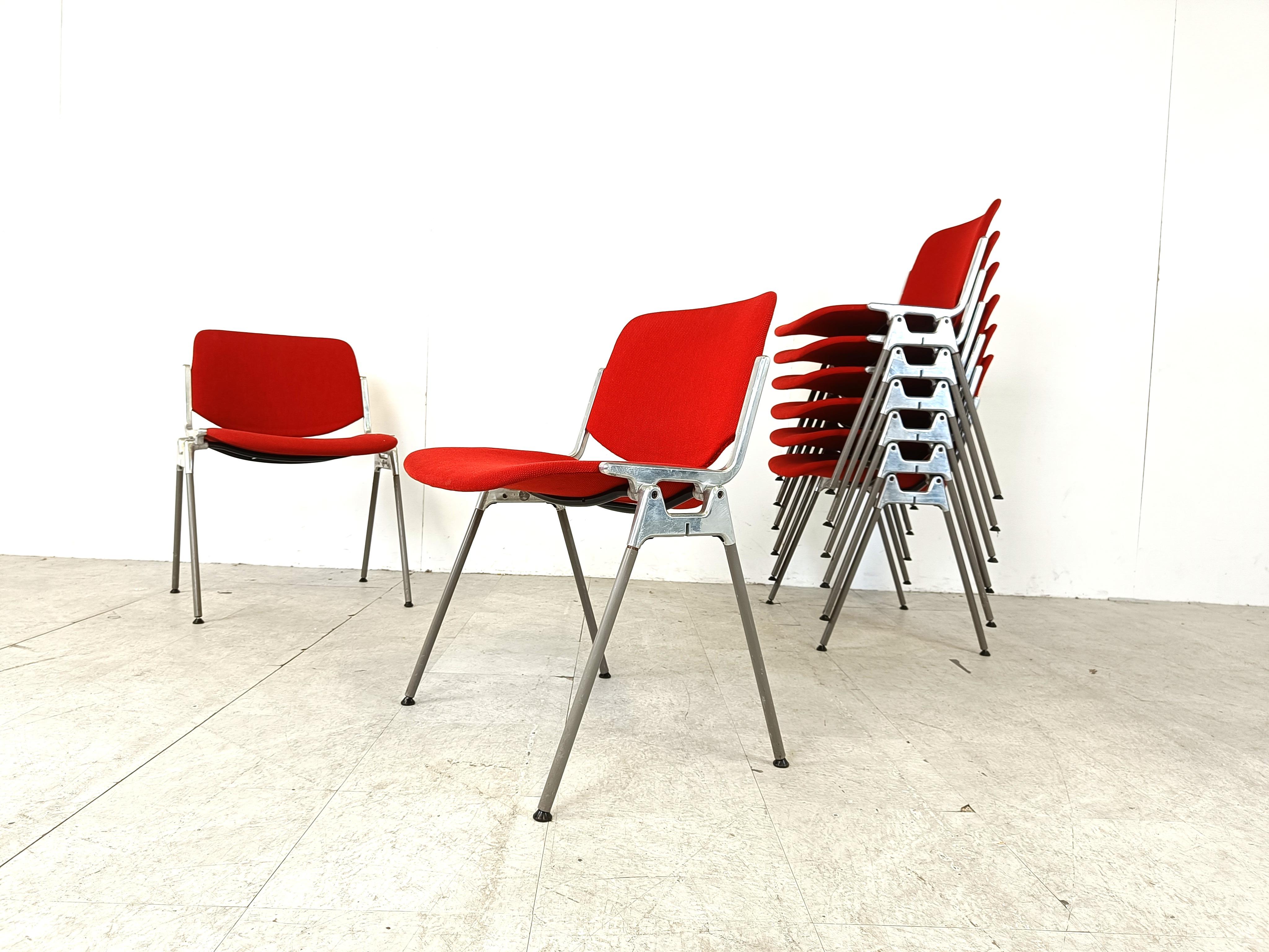 Vintage DSC 106 Side Chairs by Giancarlo Piretti for Castelli, 1970s set of 8 For Sale 2