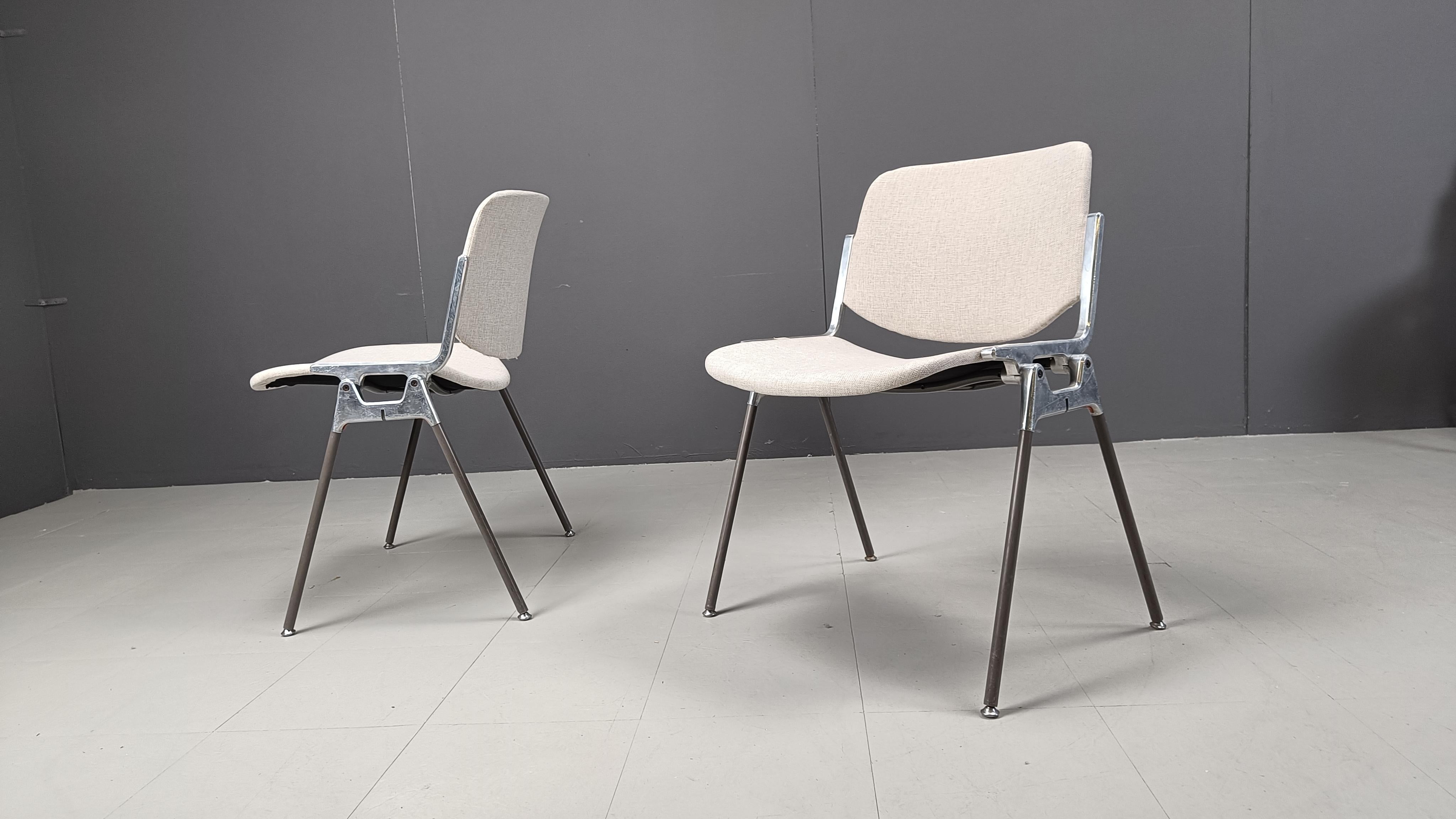 Italian Vintage Dsc 106 Side Chairs By Giancarlo Piretti For Castelli, Set Of 6 For Sale