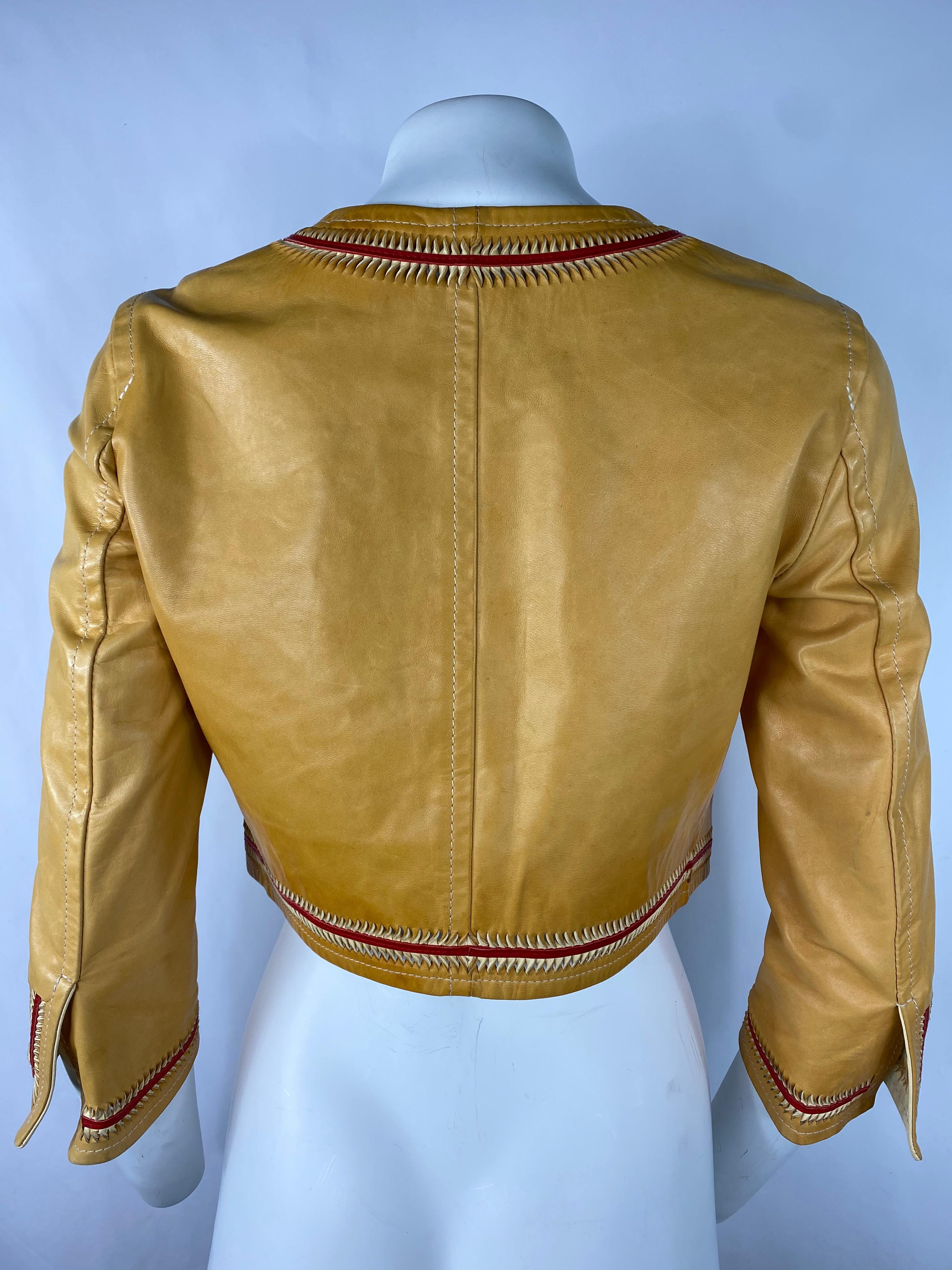 Chaqueta de piel vintage Dsquared2 amarilla y roja, talla 42 en Bueno estado para la venta en Beverly Hills, CA