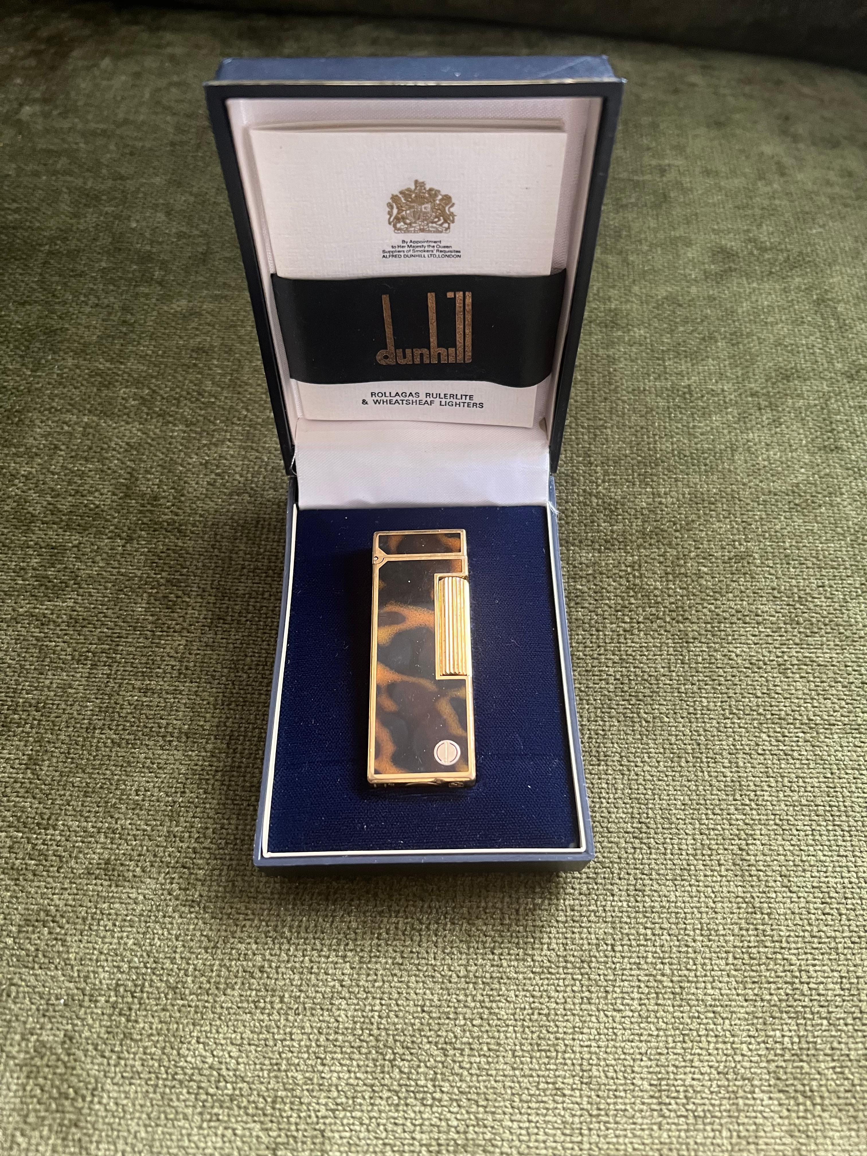 Vintage Dunhill Gold Plated Rare Cognac Marble Lacquer Lighter Original Case For Sale 9