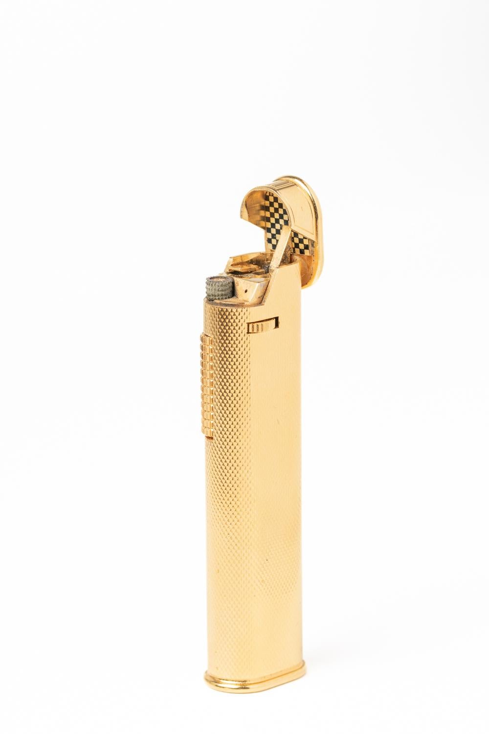 Women's or Men's Vintage Dunhill Gold Plated Slim Lighter For Sale