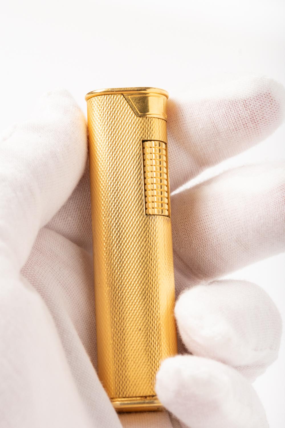 Vintage Dunhill Gold Plated Slim Lighter 2