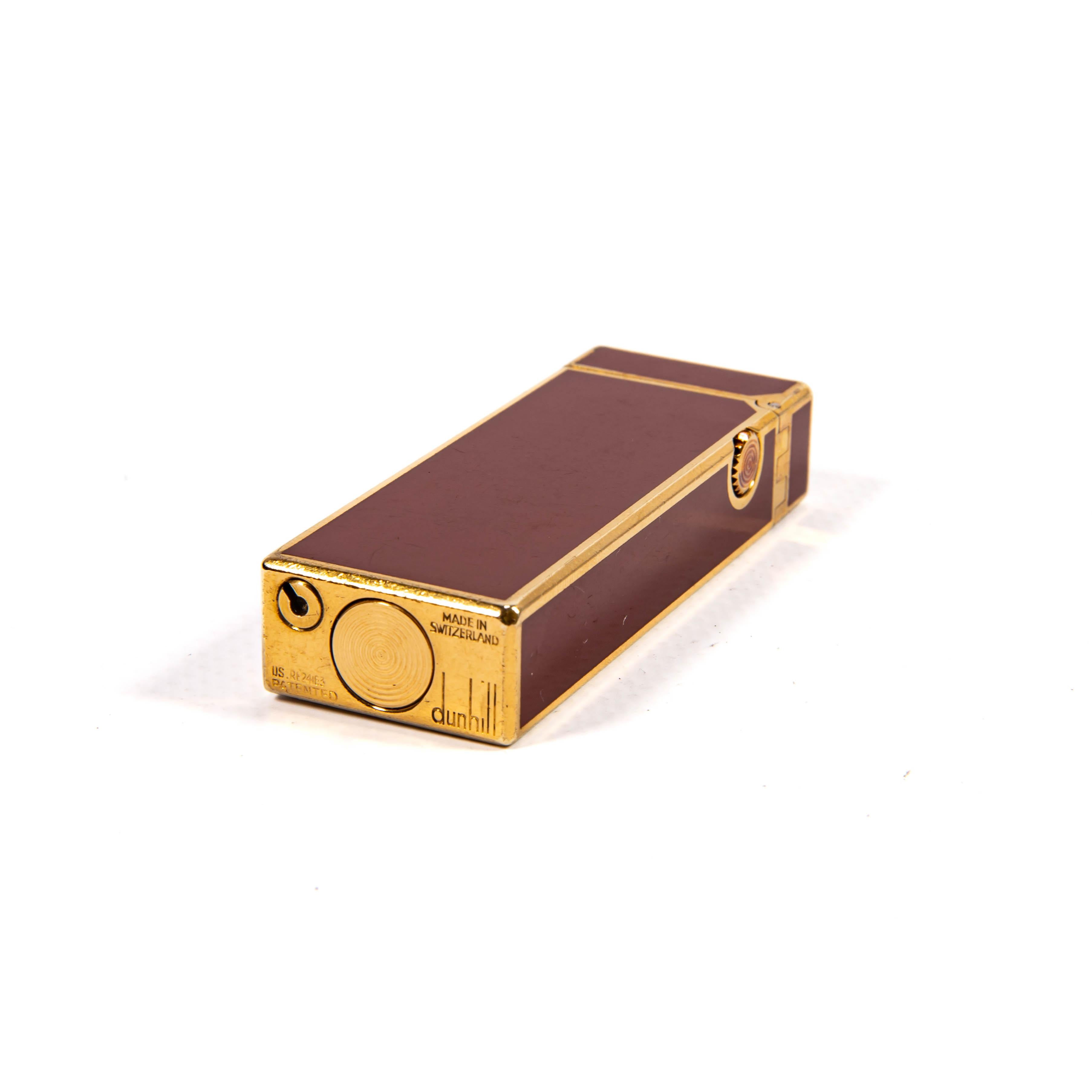 Vintage DUNHILL Rollagas Lighter Red Lacquered 1970s For Sale 4