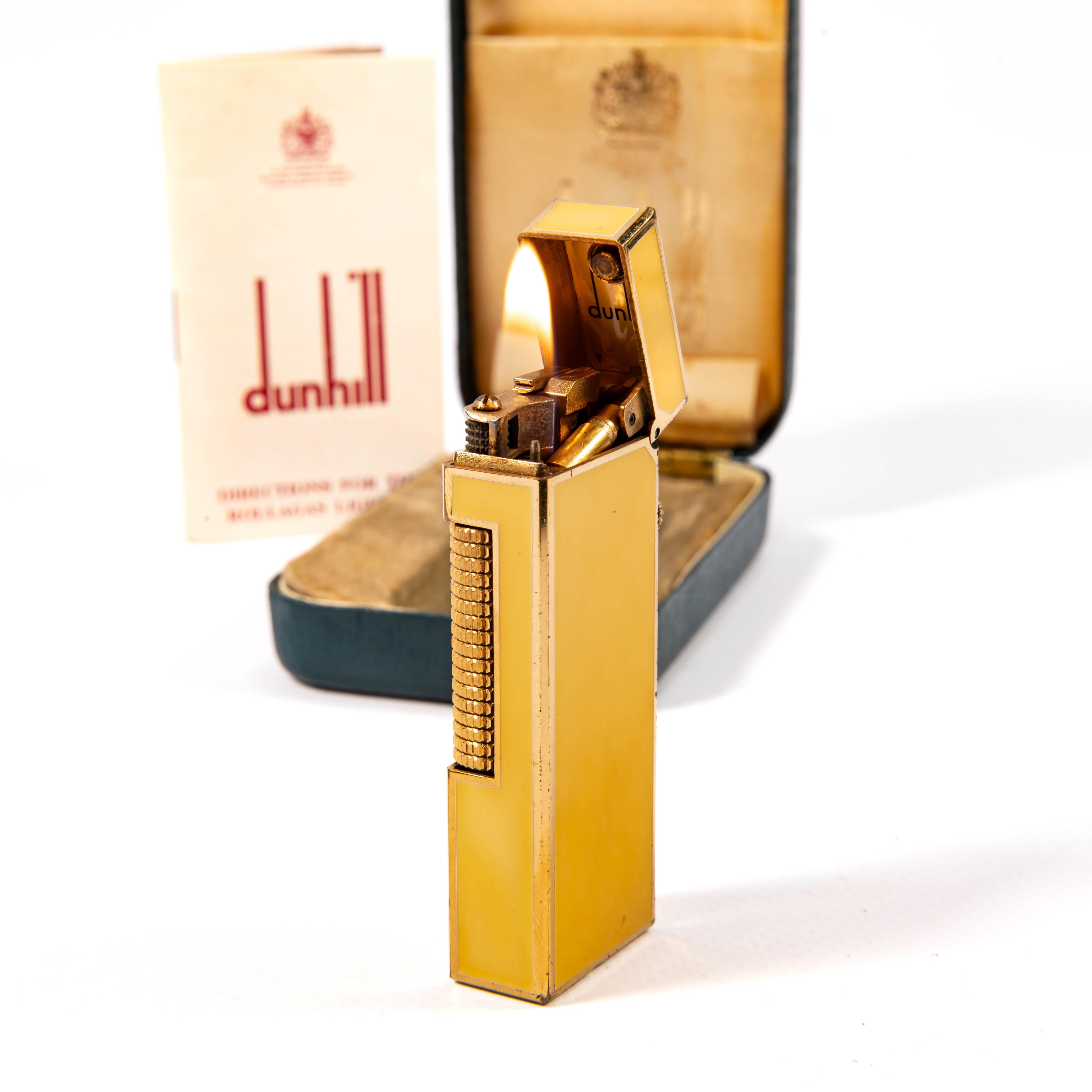 Vintage DUNHILL Rollagas Lighter Yellow Lacquered in Box 1970s For Sale 4