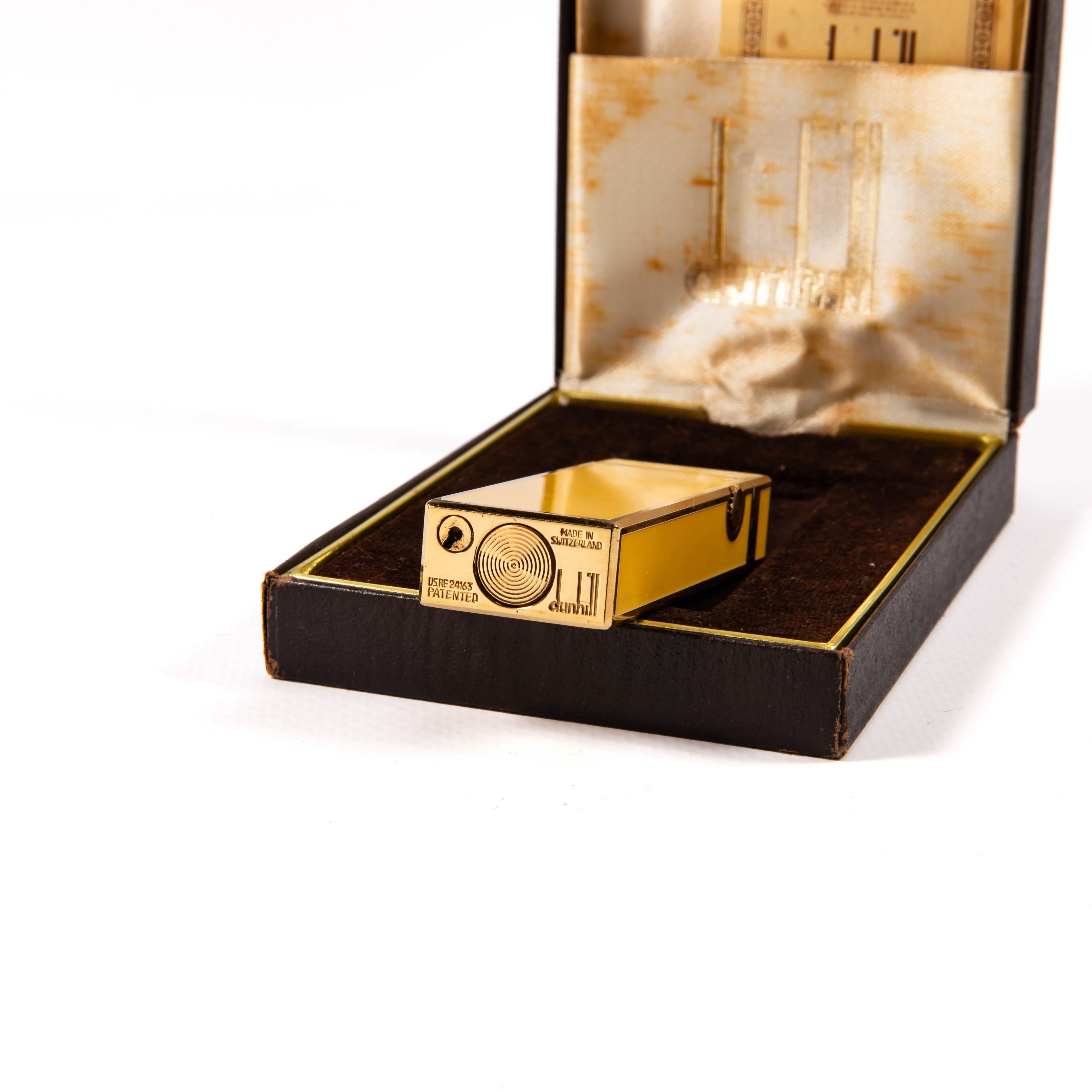 Vintage DUNHILL Rollagas Lighter Yellow Lacquered in Box 1970s For Sale 5
