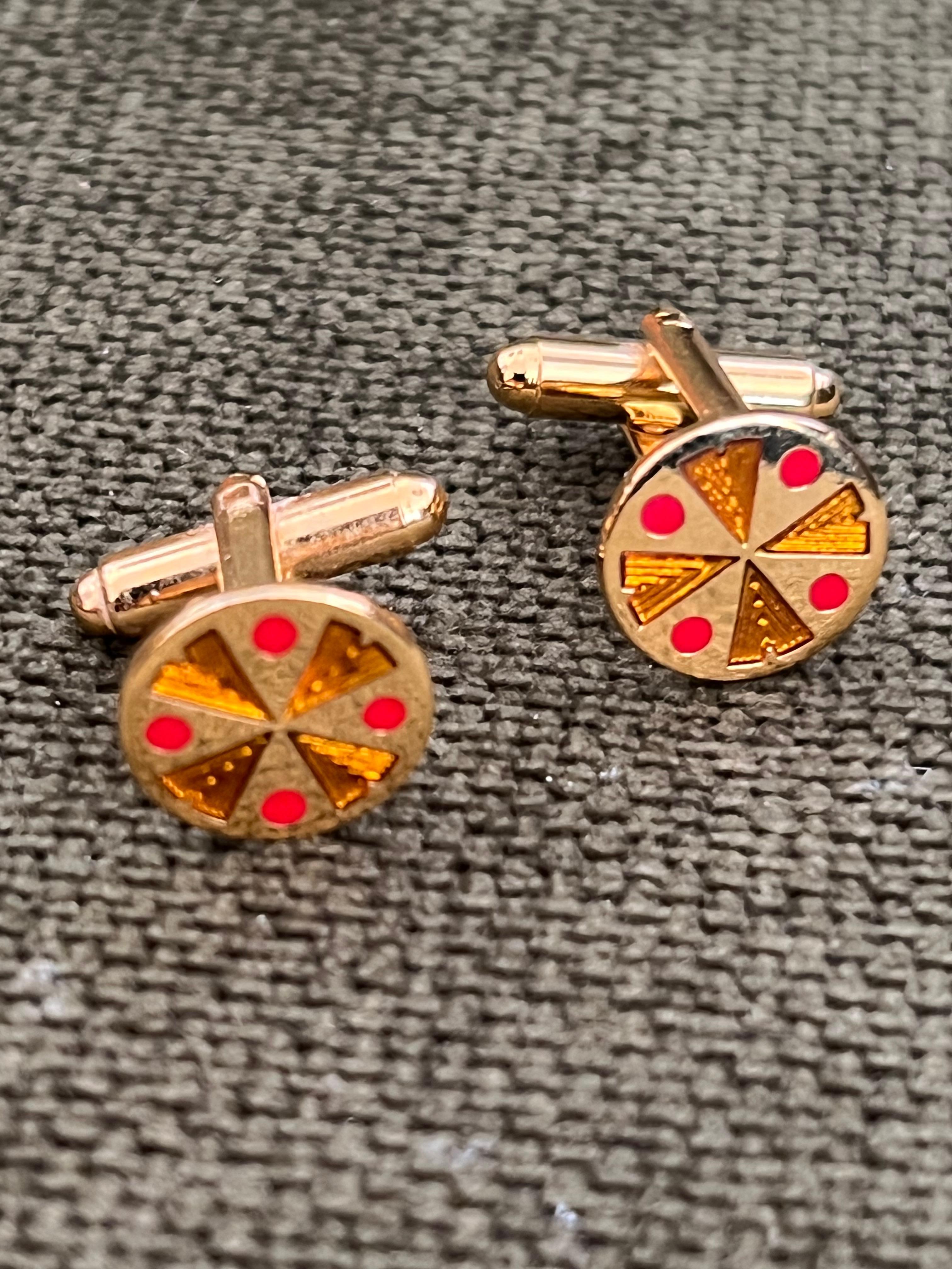 Vintage Dupont Lighter, British Heritage Cufflinks & Dior Neck Tie Gift Set For Sale 9