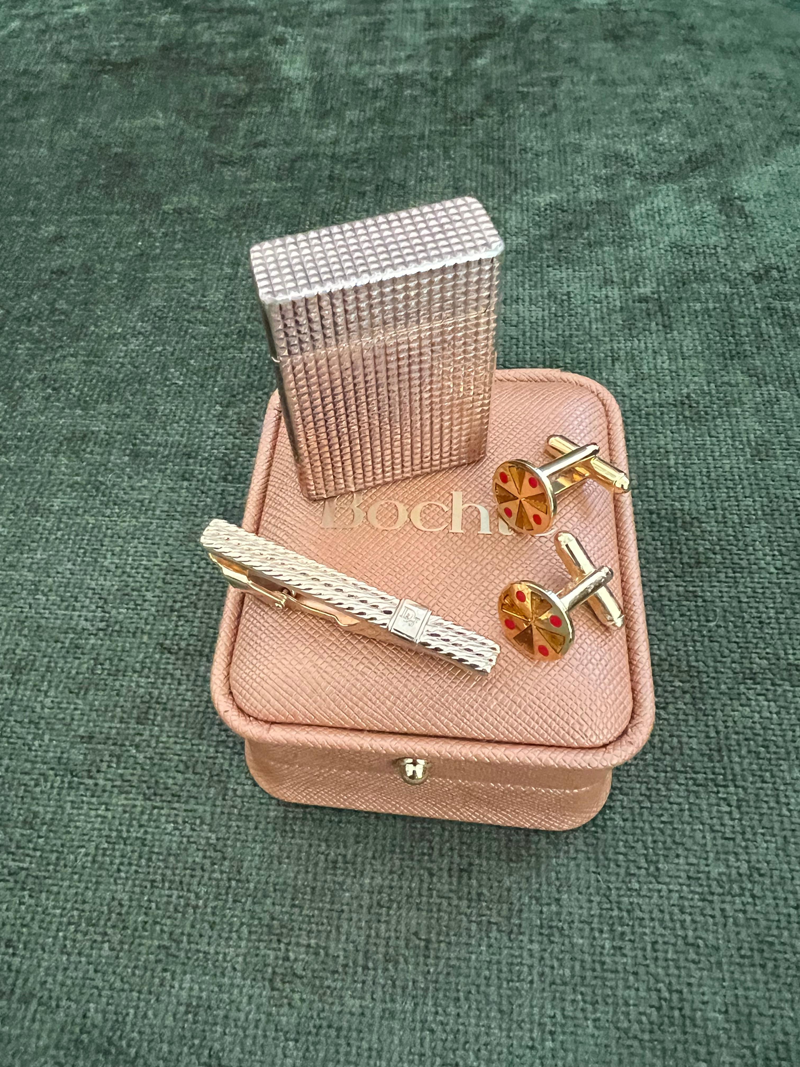 Vintage Dupont Lighter, British Heritage Cufflinks & Dior Neck Tie Gift Set For Sale 4