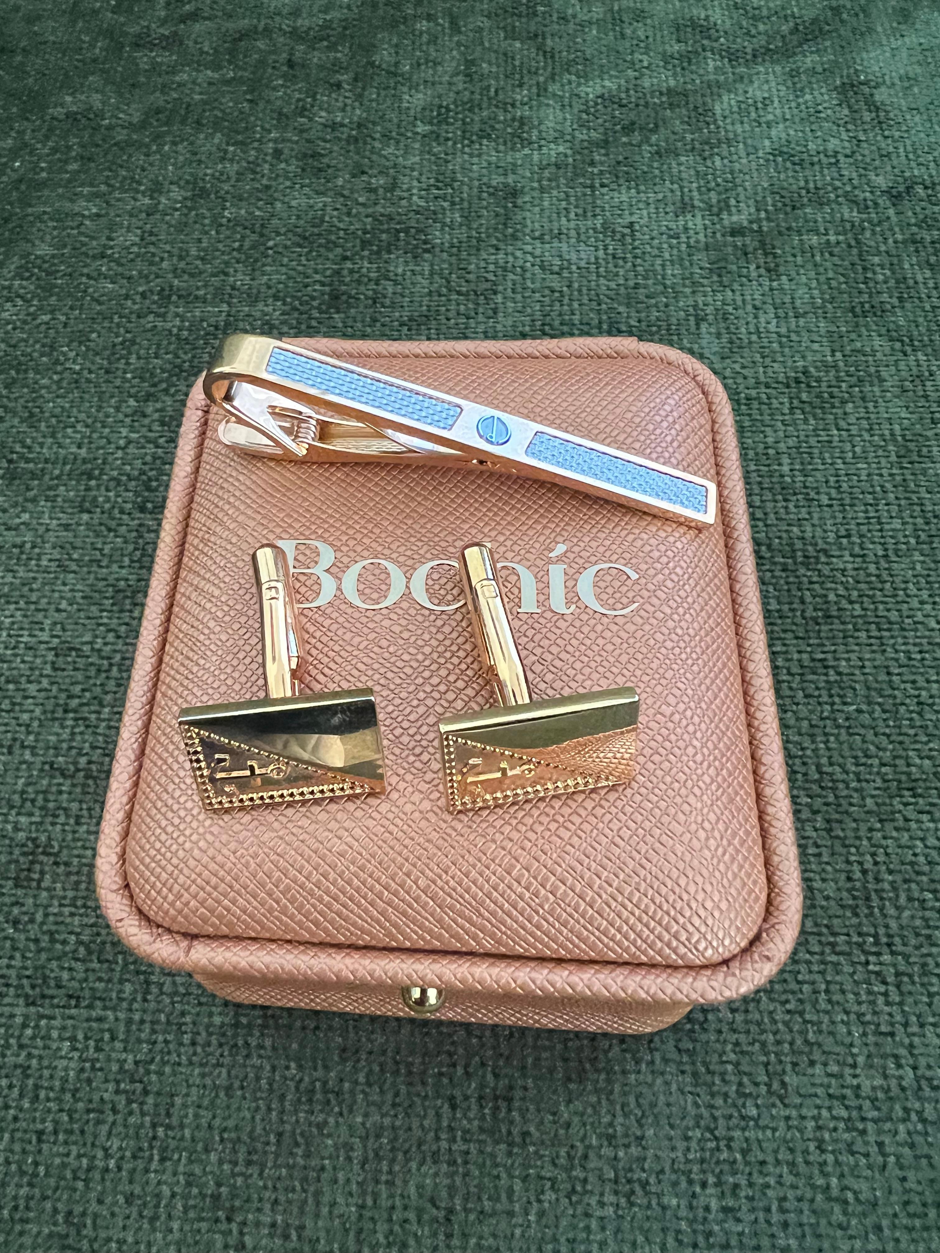 Vintage Dupont Lighter, British Heritage Cufflinks & Dunhill Neck Tie Gift Set 10