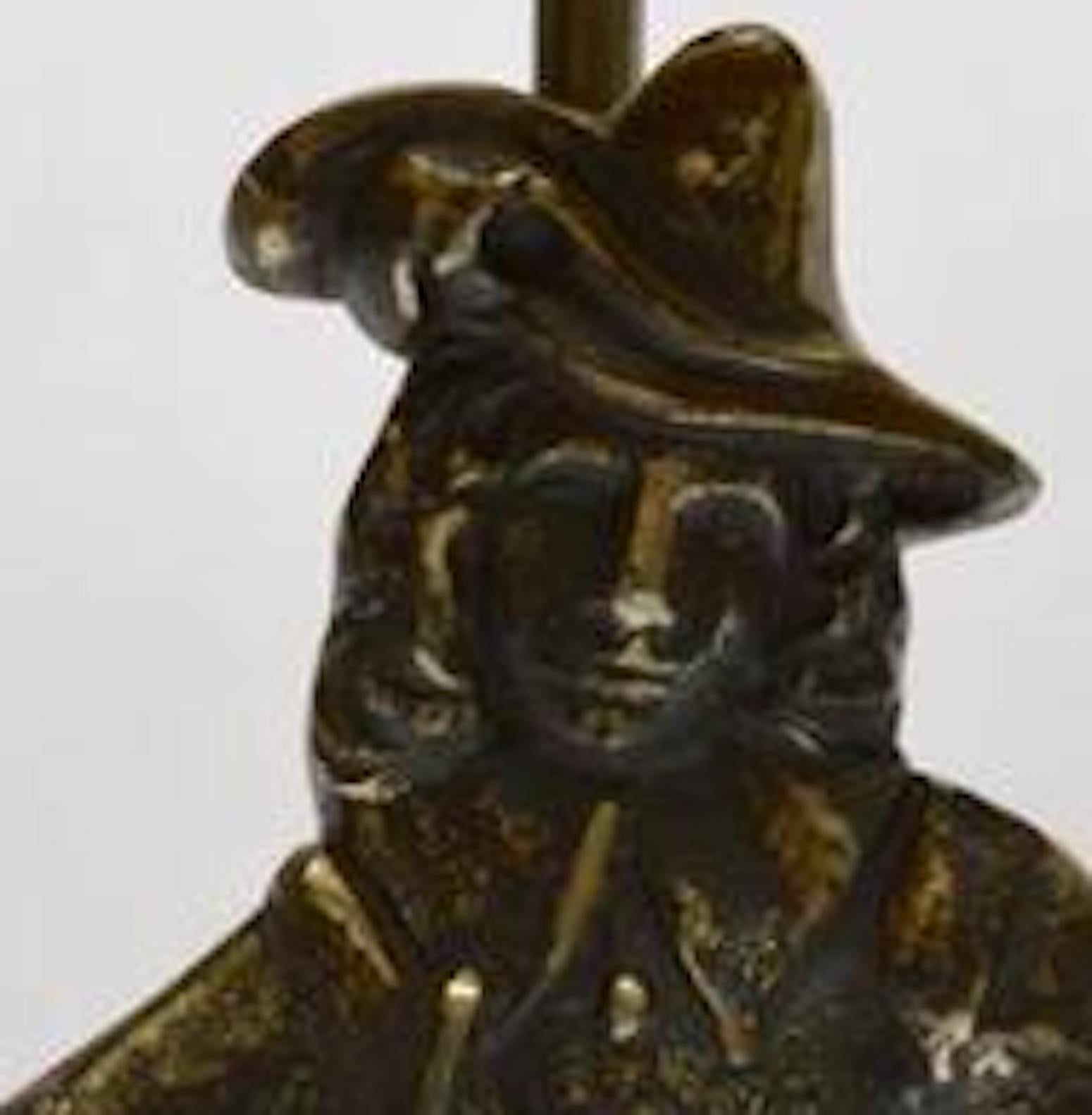 Vintage Dutch Bronze Statue Lamp of a Hunter In Good Condition For Sale In Antwerp, BE