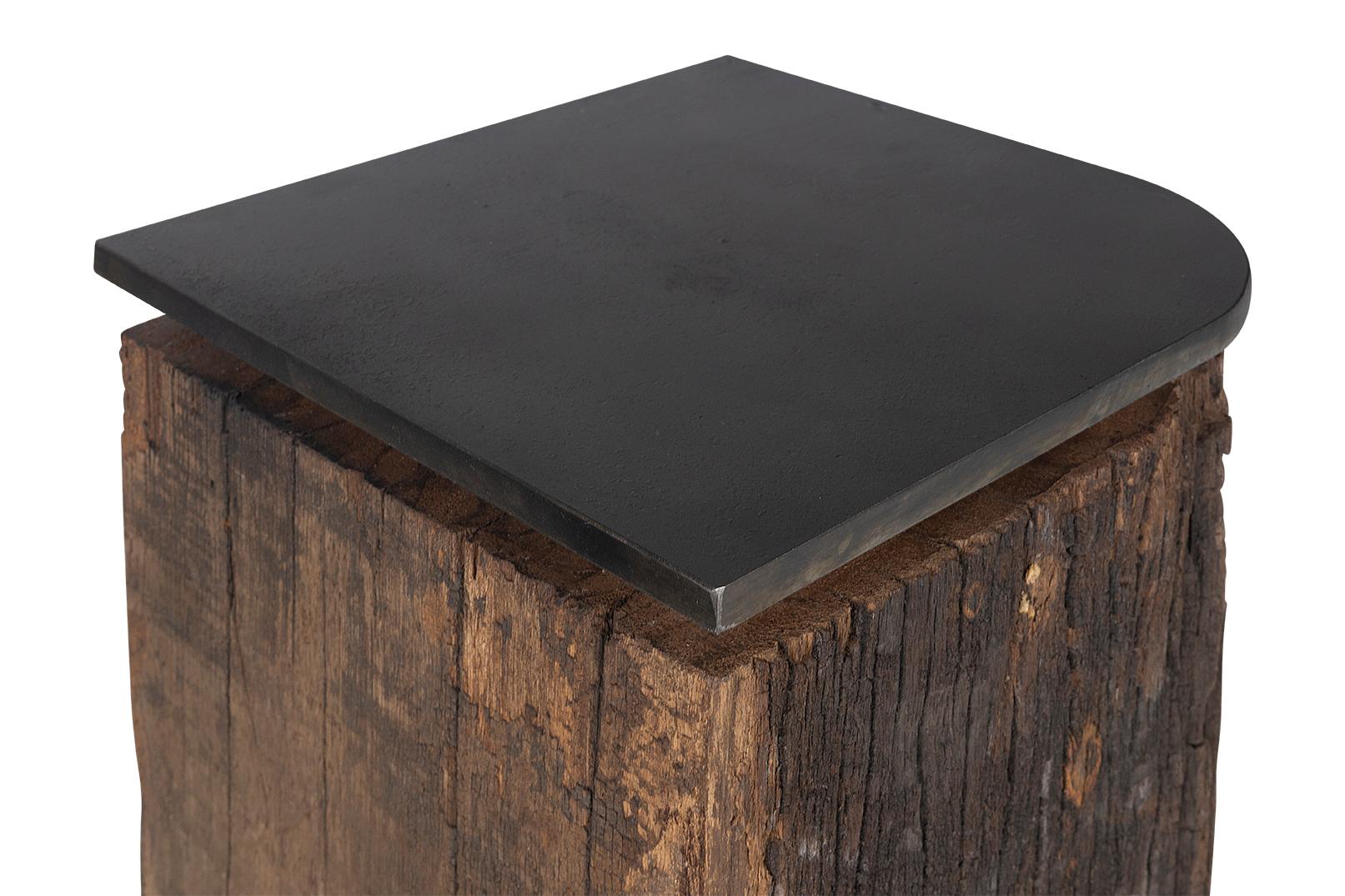 Table d'appoint Vintage Dutch Canal Post avec plateau en acier patiné en vente 4