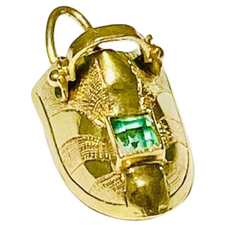Vintage Dutch Clog Bootie Green Tourmaline Charm in 18 Karat Gold, Shoe Charm