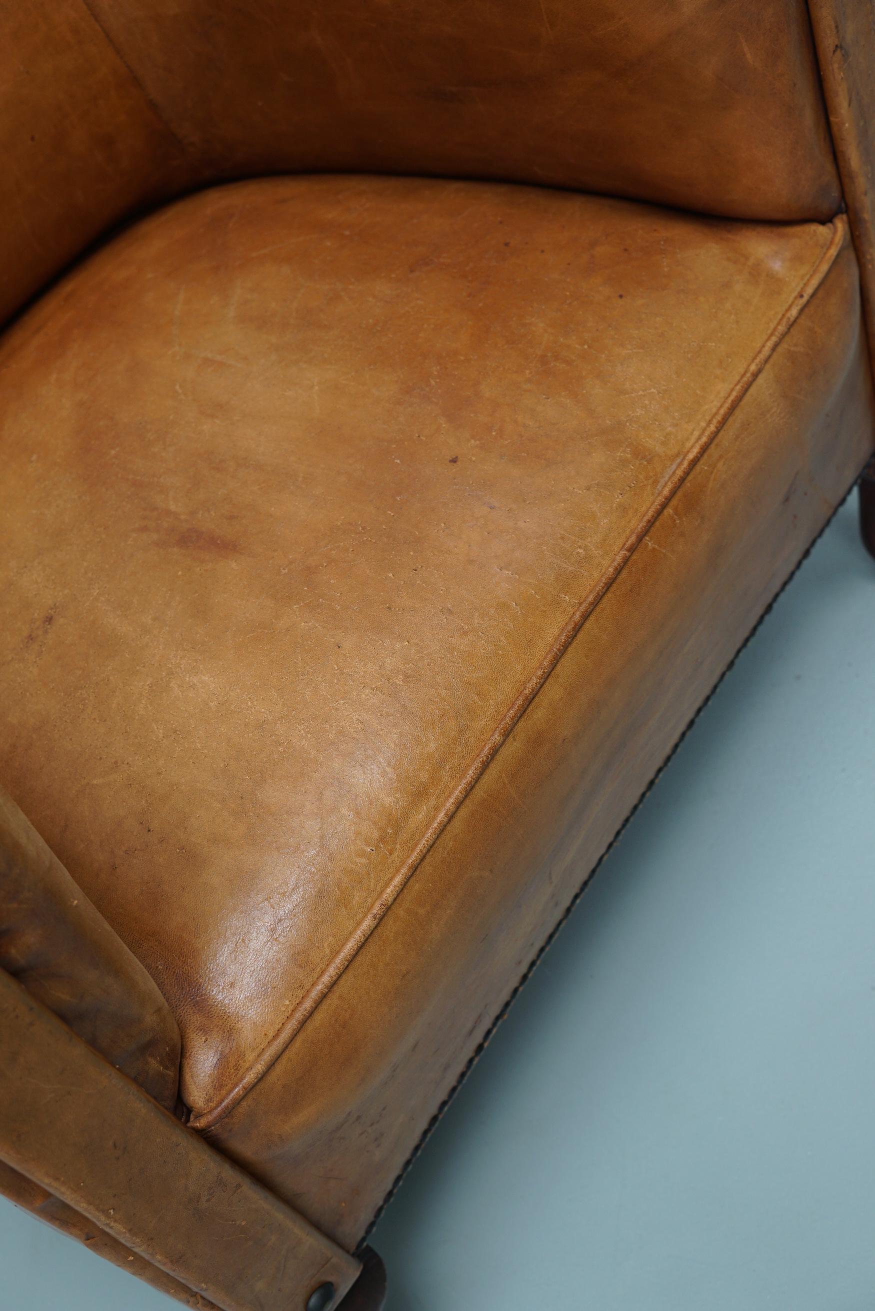 Cognacfarbener Clubsessel aus Leder im Angebot 3