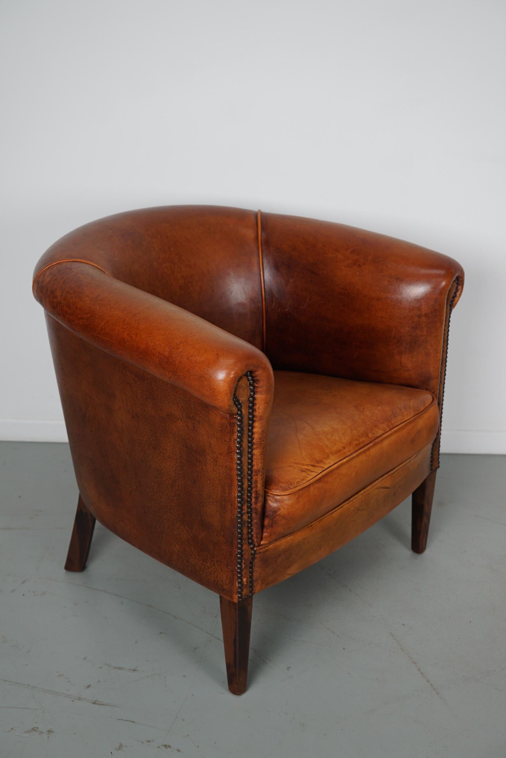 Cognacfarbener Clubsessel aus Leder im Angebot 3