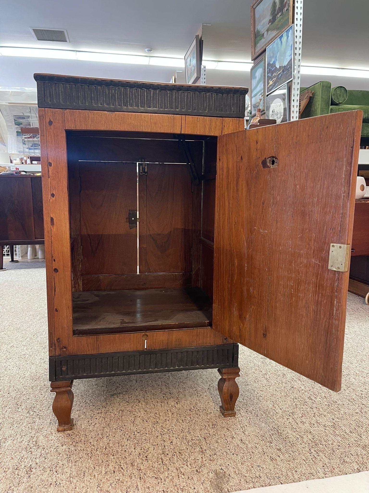Vintage Dutch Colonial Style Cabinet With Carved Wood Accents. For Sale 3