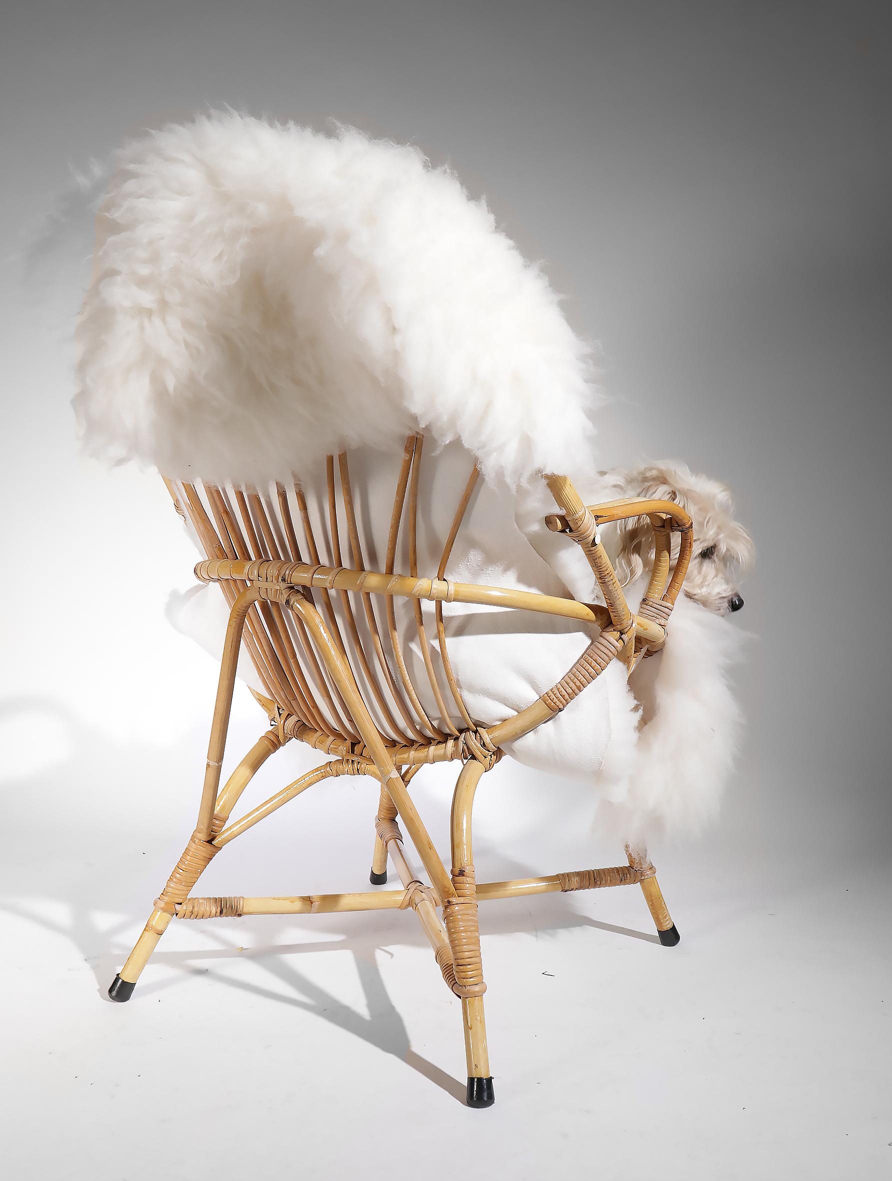 Mid-20th Century Vintage Dutch Design Rohe Rattan and Sheepskin Lounge Chair, 1960s