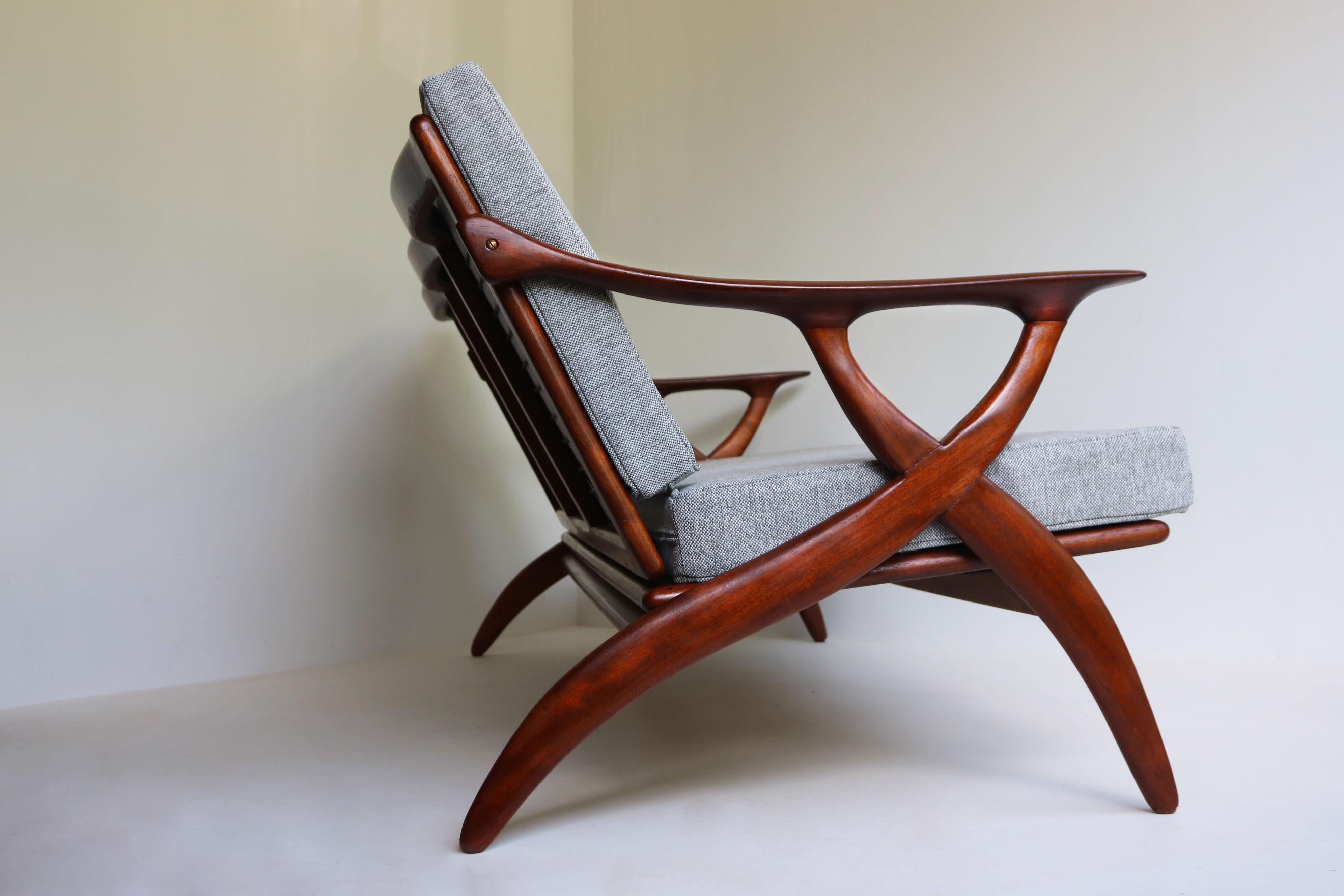 Intagliato a mano Divano vintage di design olandese in teak di De Ster Gelderland Mid-Century Modern 1950 in vendita
