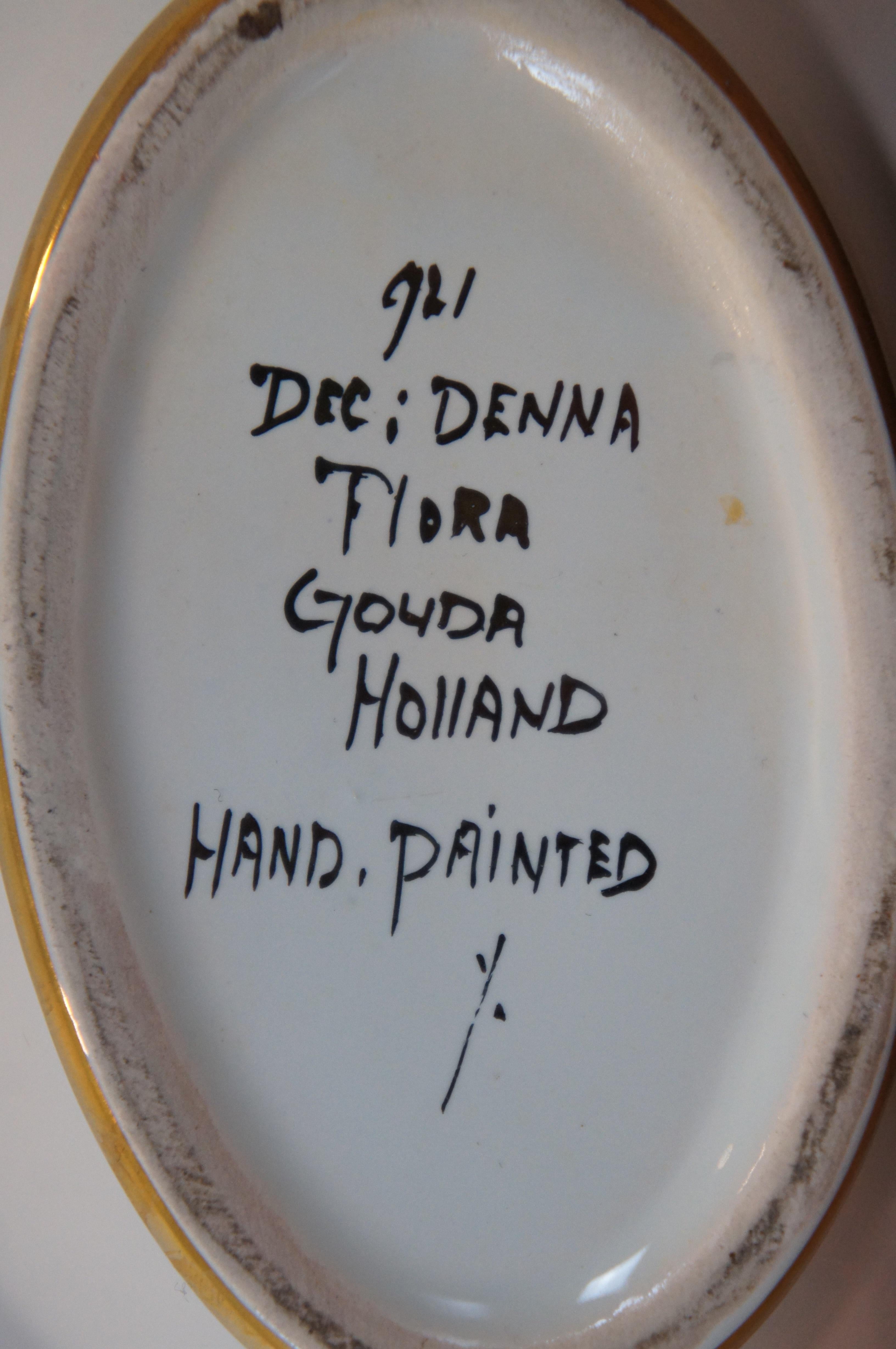Vintage Dutch Flora Gouda Holland Gilded Porcelain Pine Cone Vase 8
