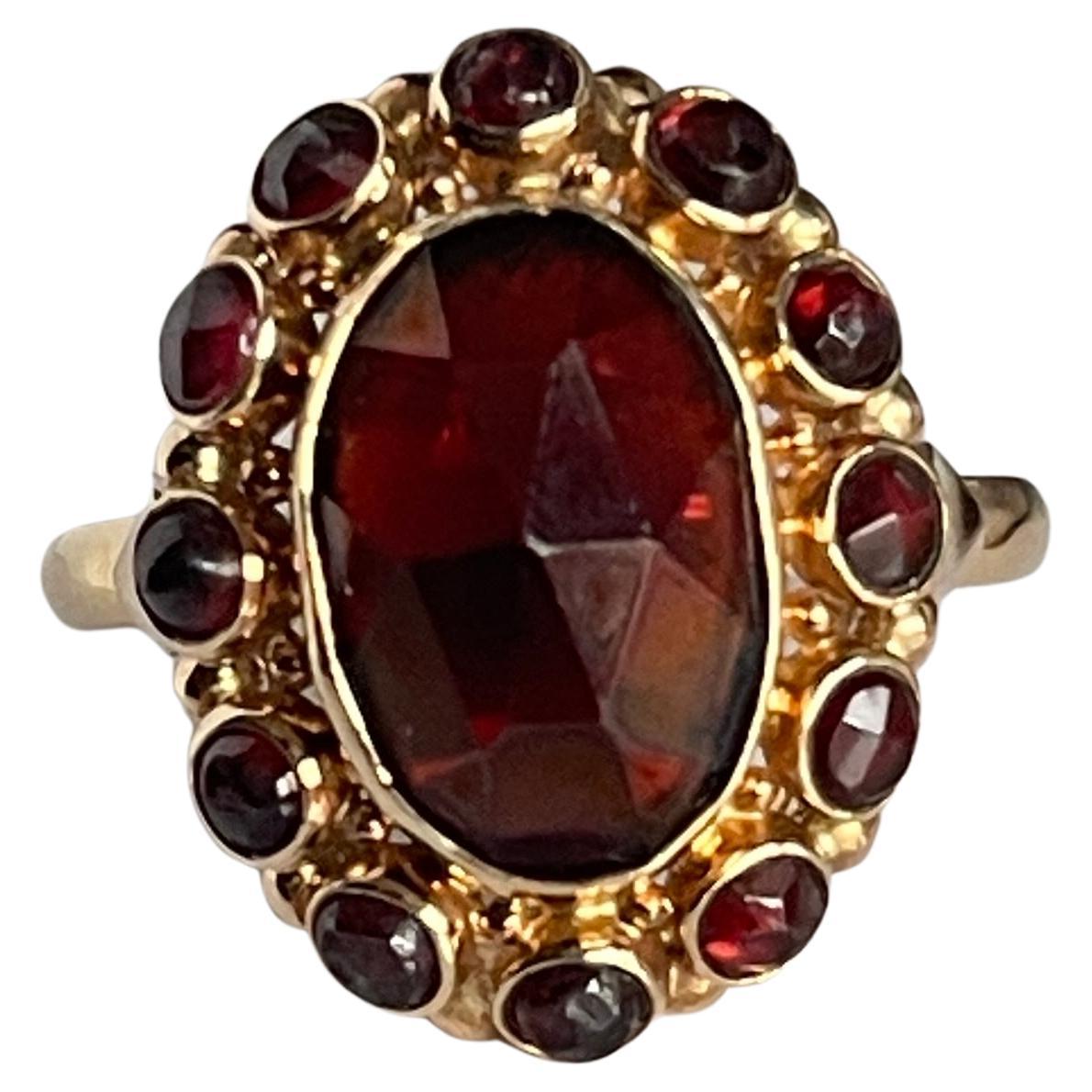 Vintage Dutch Granat Entourage Ring in 14K massivem Gold